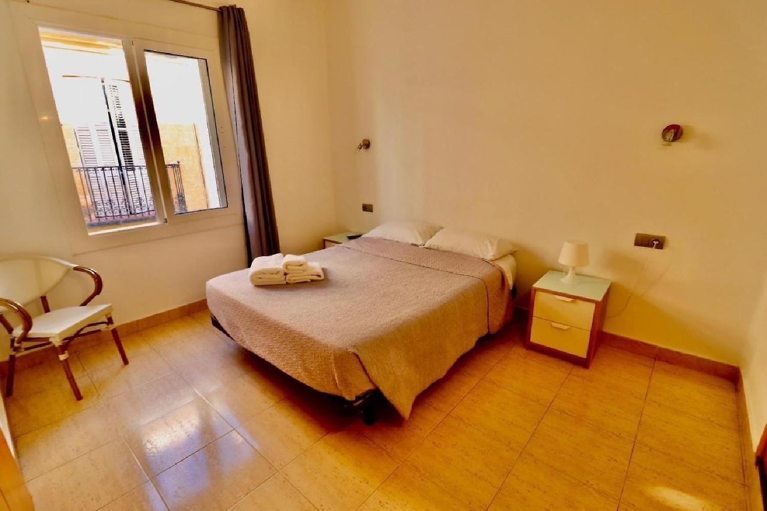  till salu hotell El Passeig Maritim Garraf 6