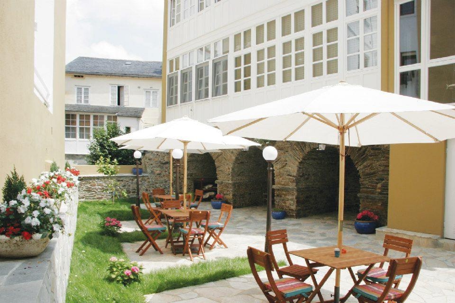  till salu hotell Estelo Eo-Navia 1