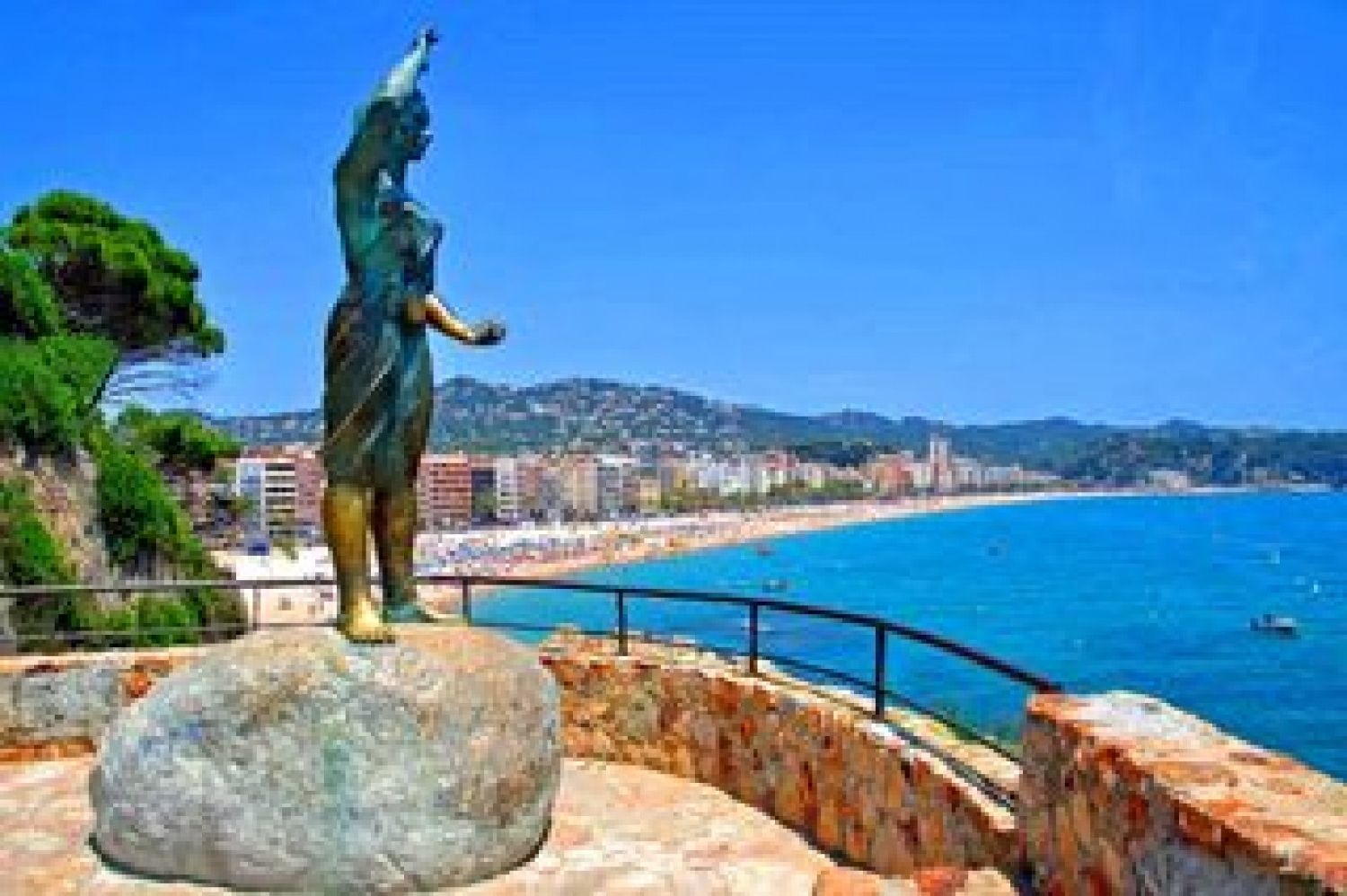  till salu hotell Mas Romeu Residencial Selva 1