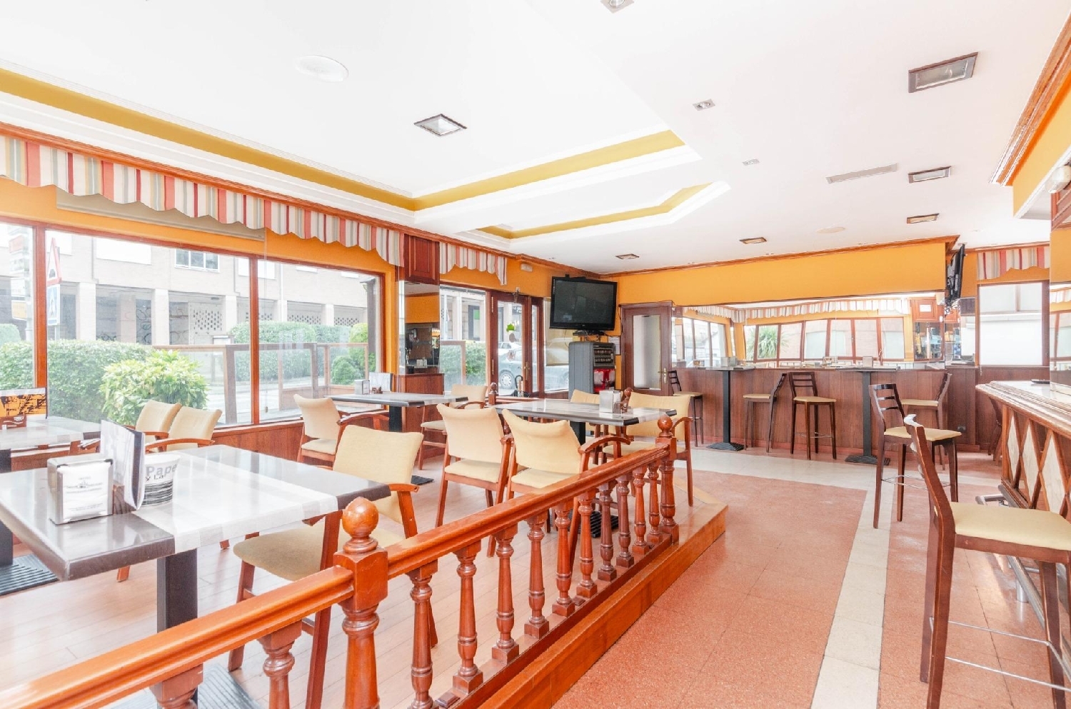  till salu hotell Obona Narcea 5