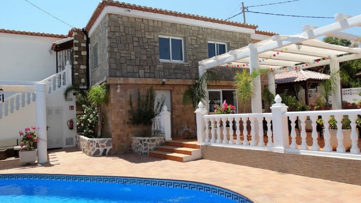 till salu hotell Pinarmar Marina Alta 2