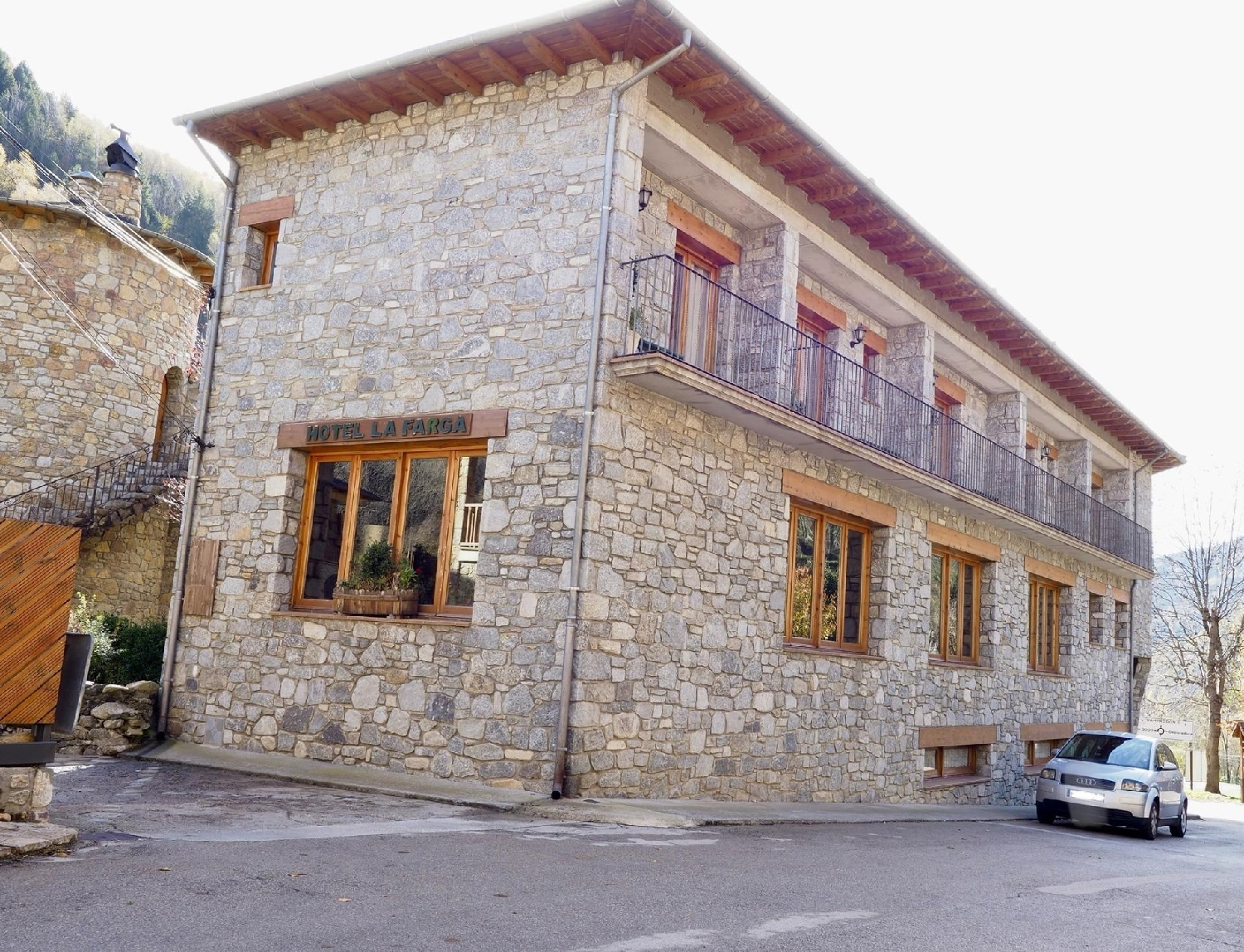  till salu hotell Riberal Ripollès 4