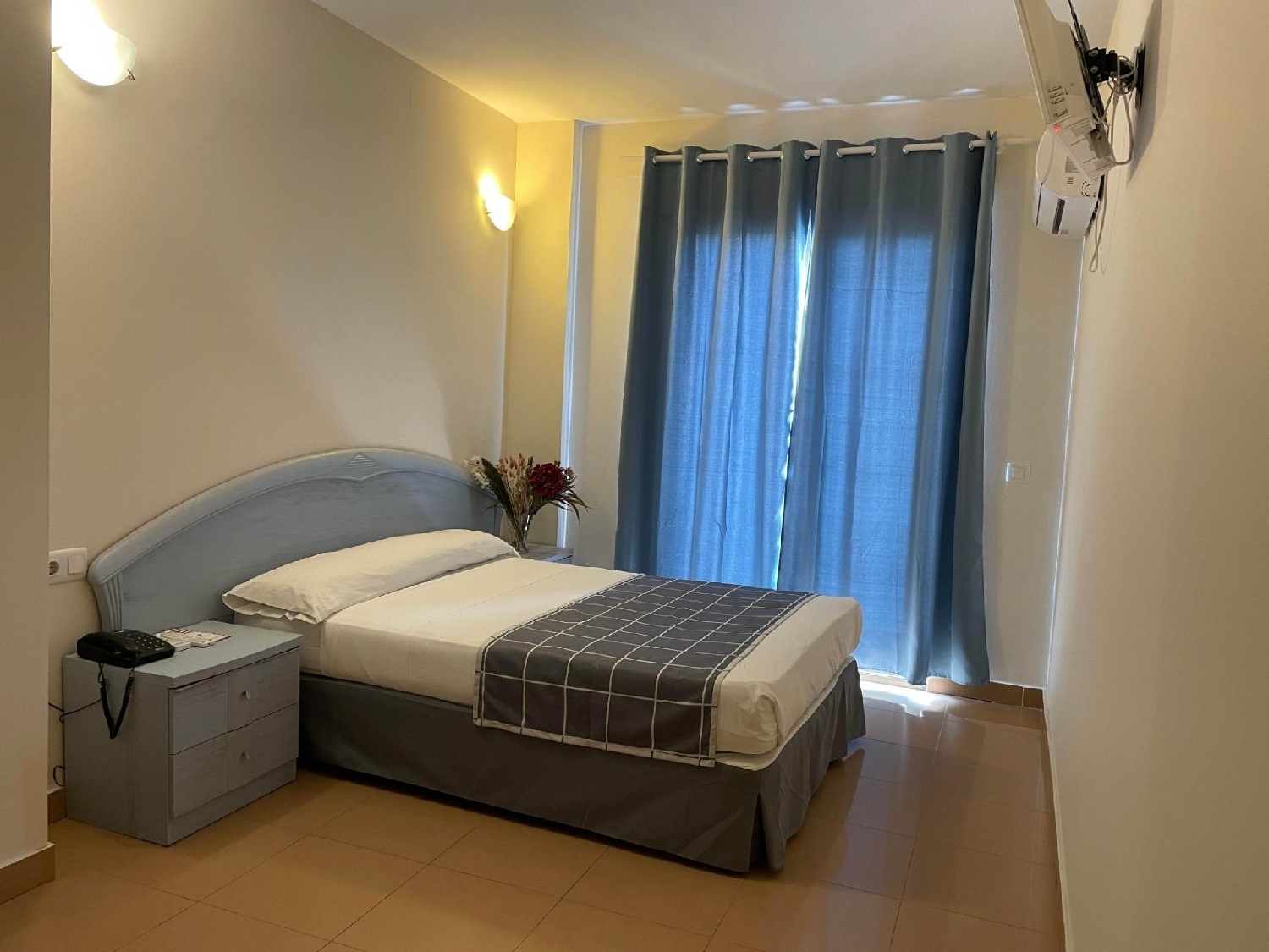  till salu hotell Pedro Verde Vega De Granada 4