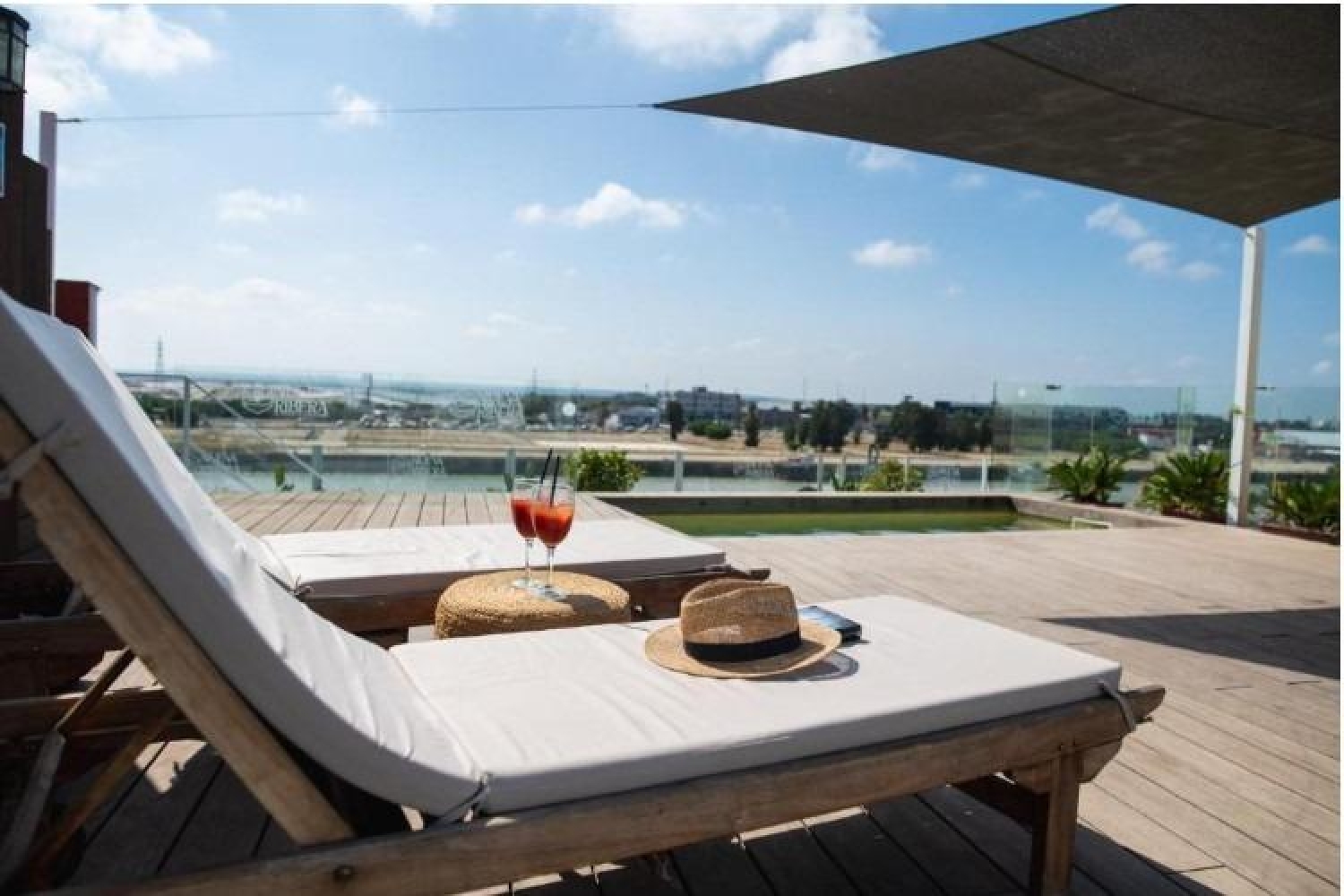 till salu hotell Valdelagrana Bahía De Cádiz 3