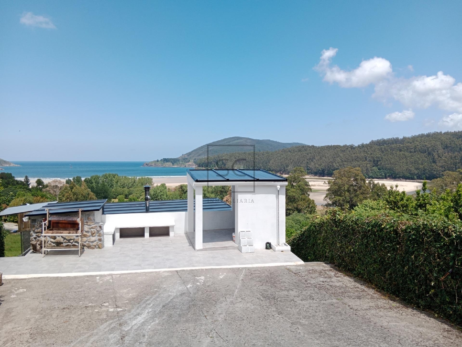 till salu hus A Escola Ferrol 2