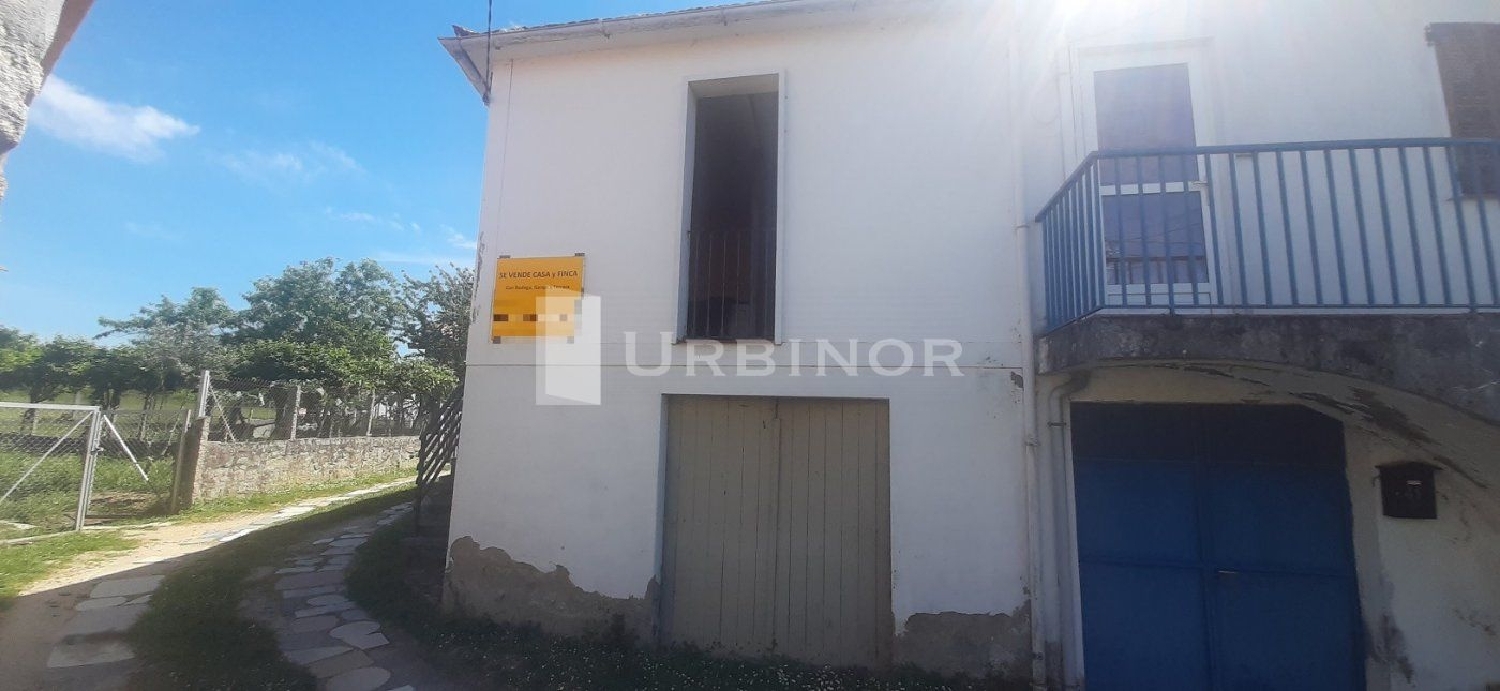till salu hus A Lamela Ourense 3