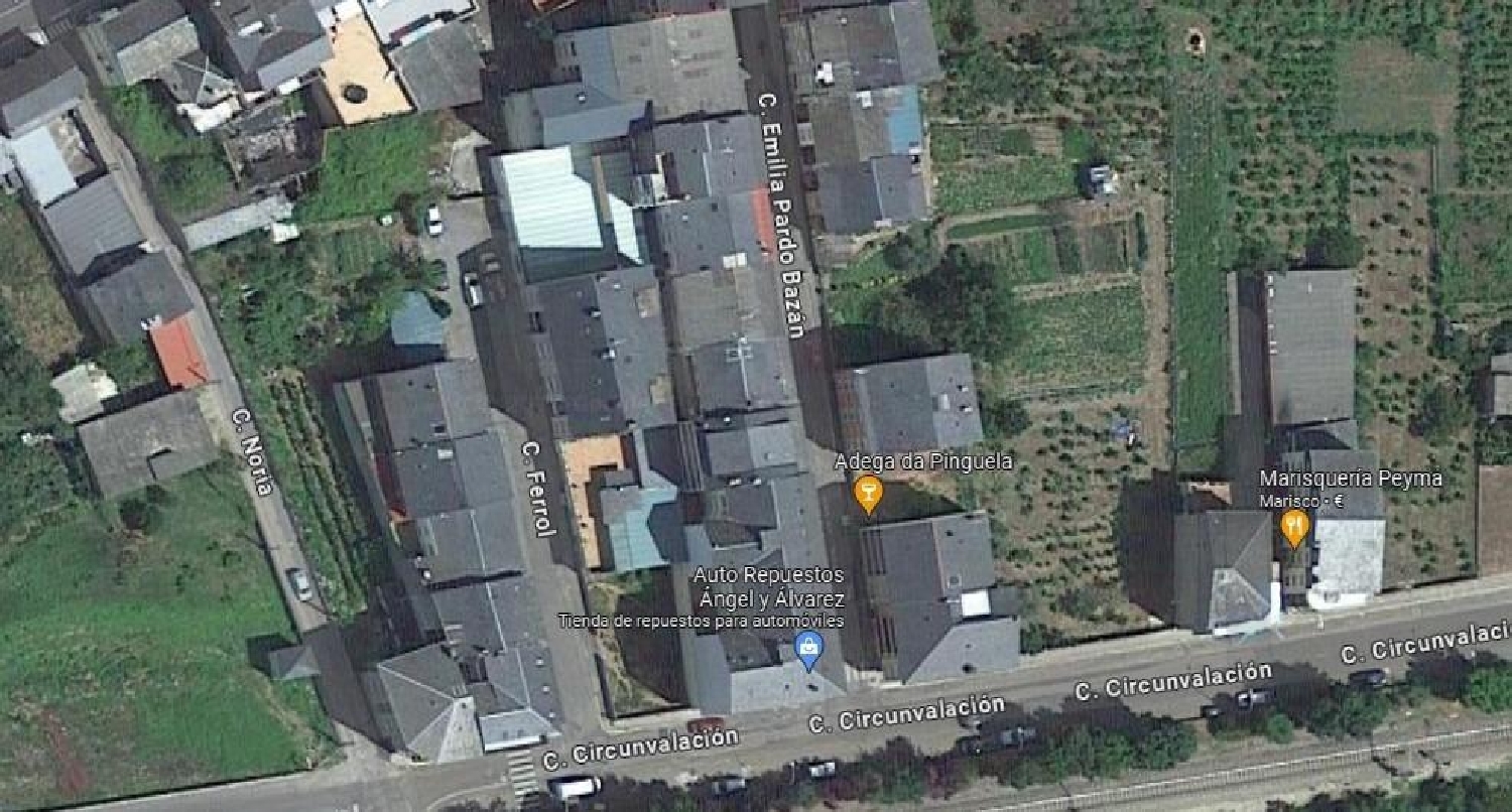 till salu hus A Rúa Valdeorras 3