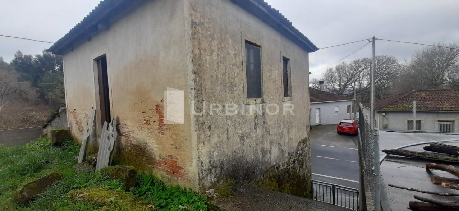  till salu hus A Silva Ourense 6