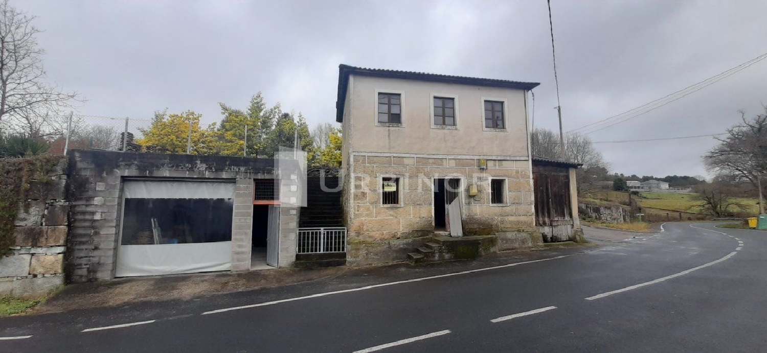 till salu hus A Silva Ourense 2