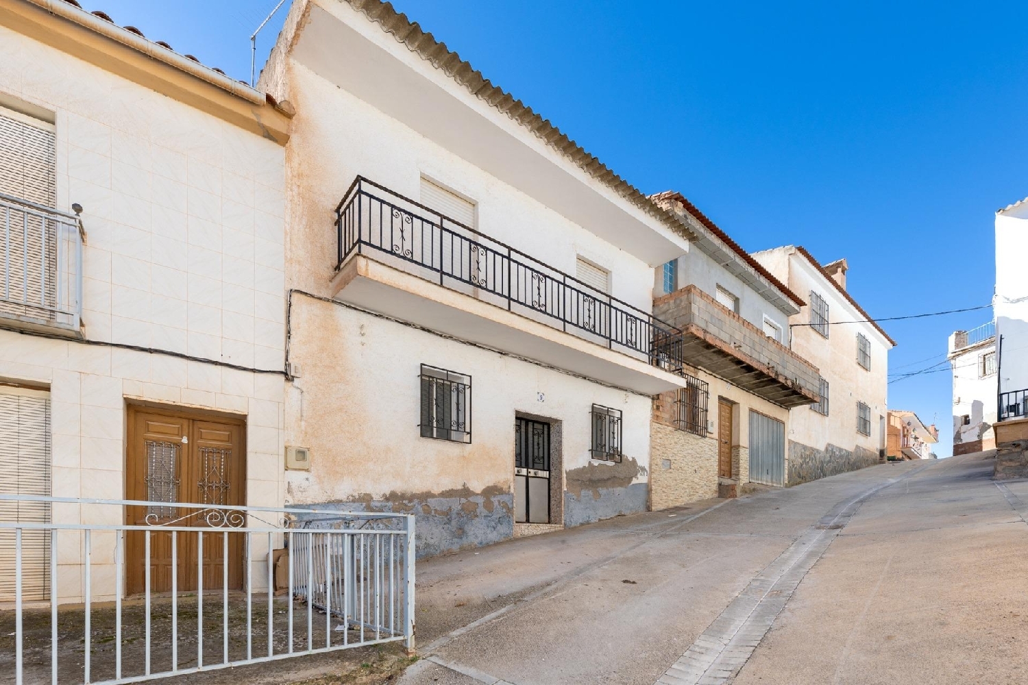  till salu hus Agrón Alhama 6