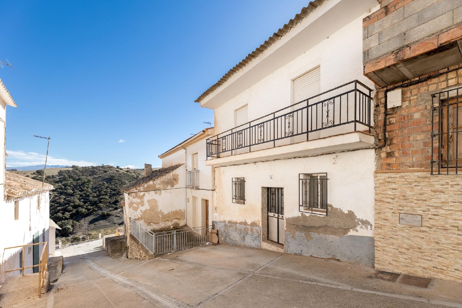  till salu hus Agrón Alhama 5