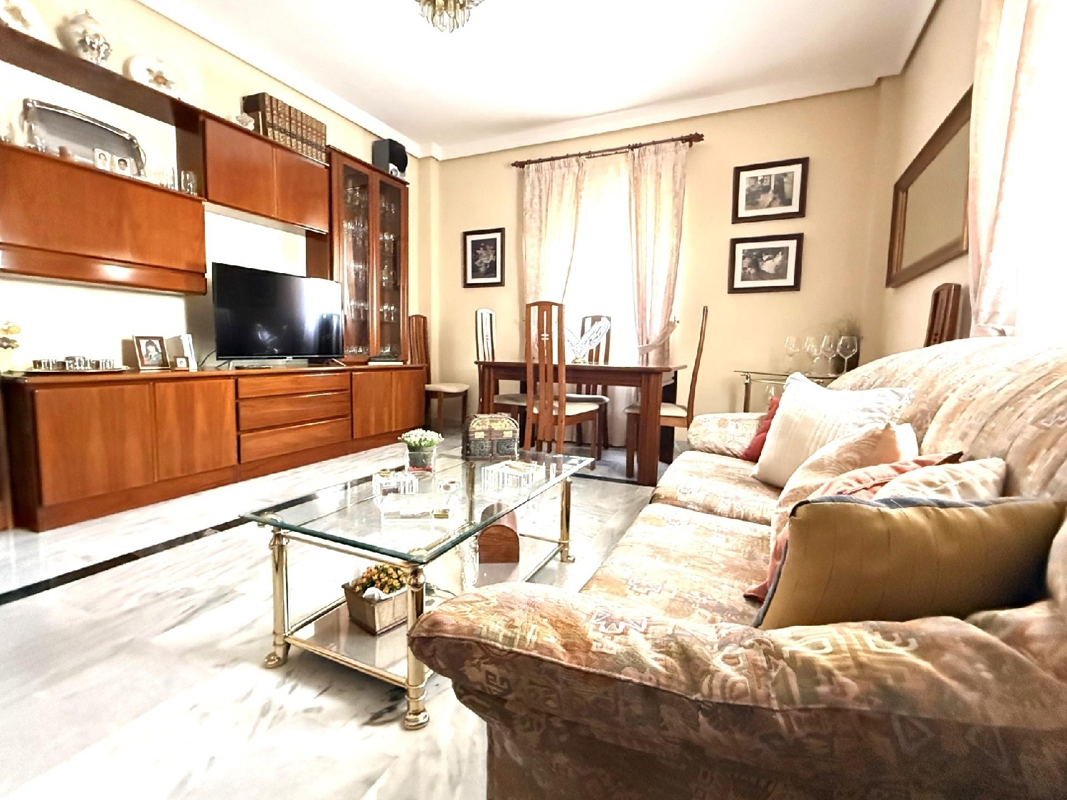  till salu hus Alameda Del Obispo Córdoba 6