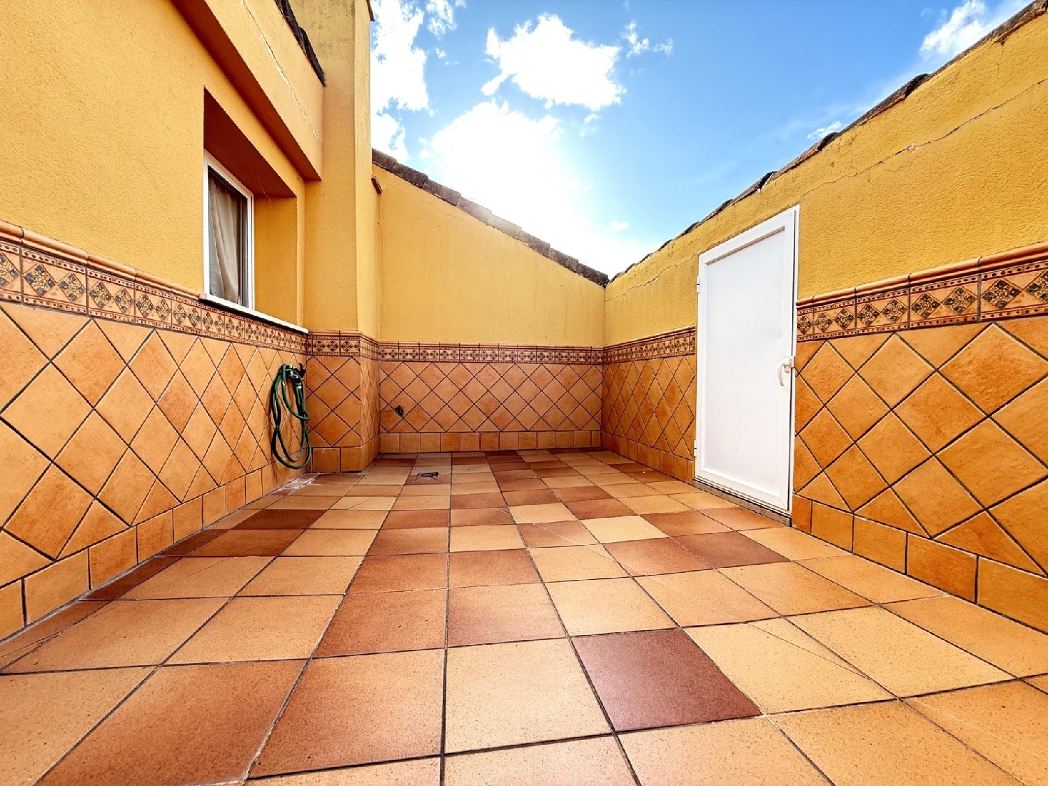  till salu hus Alameda Del Obispo Córdoba 4