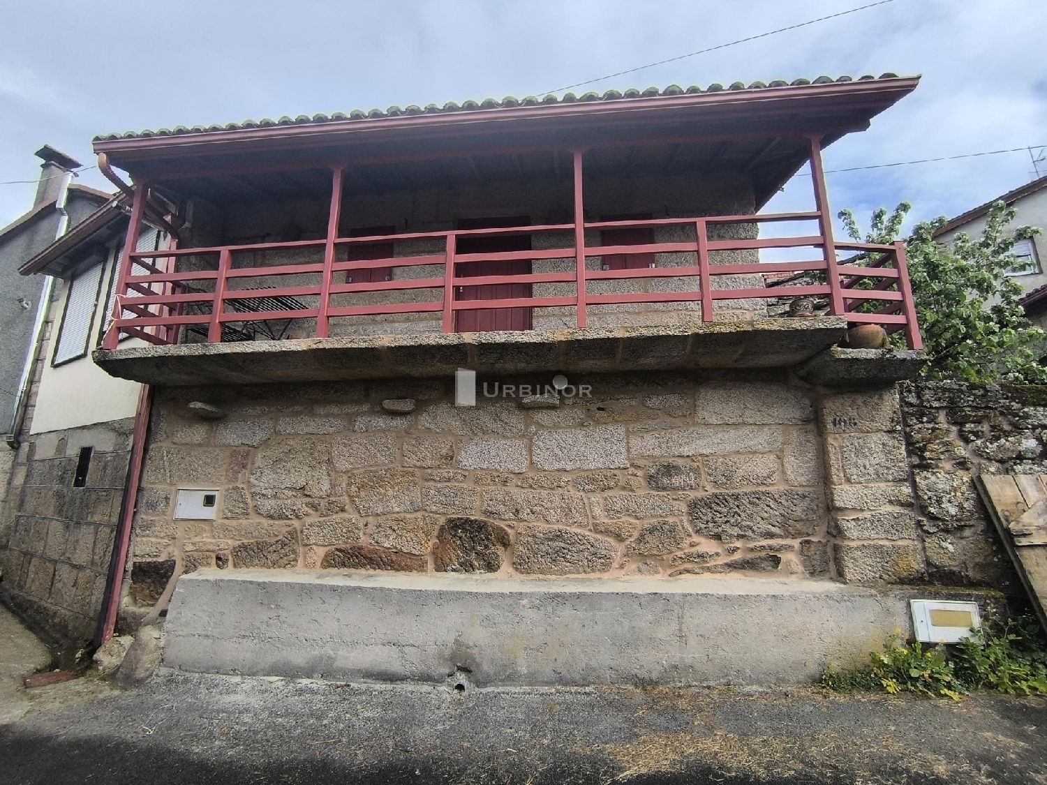 till salu hus Souto Ourense 2