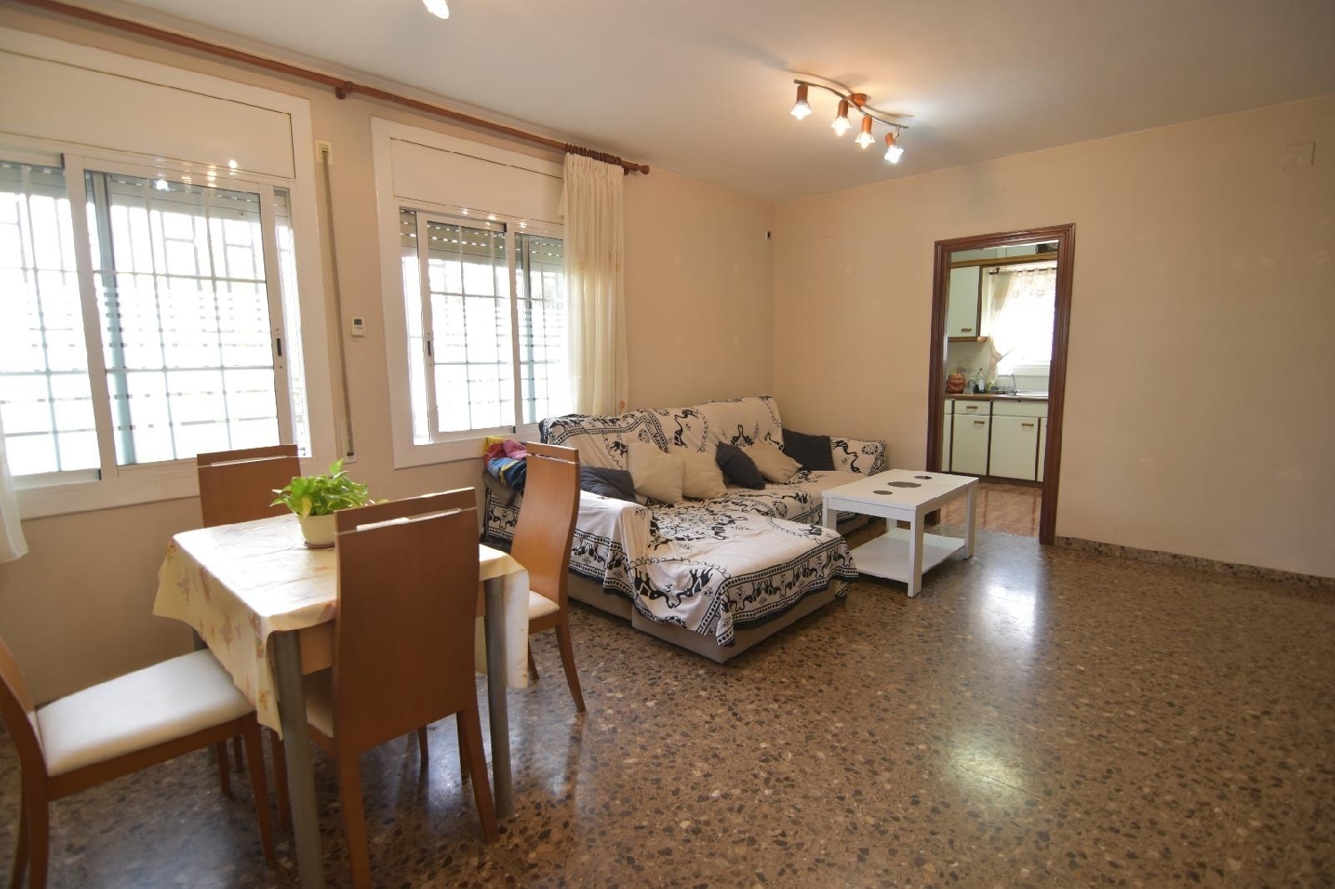 till salu hus Albinyana Baix Penedès 2