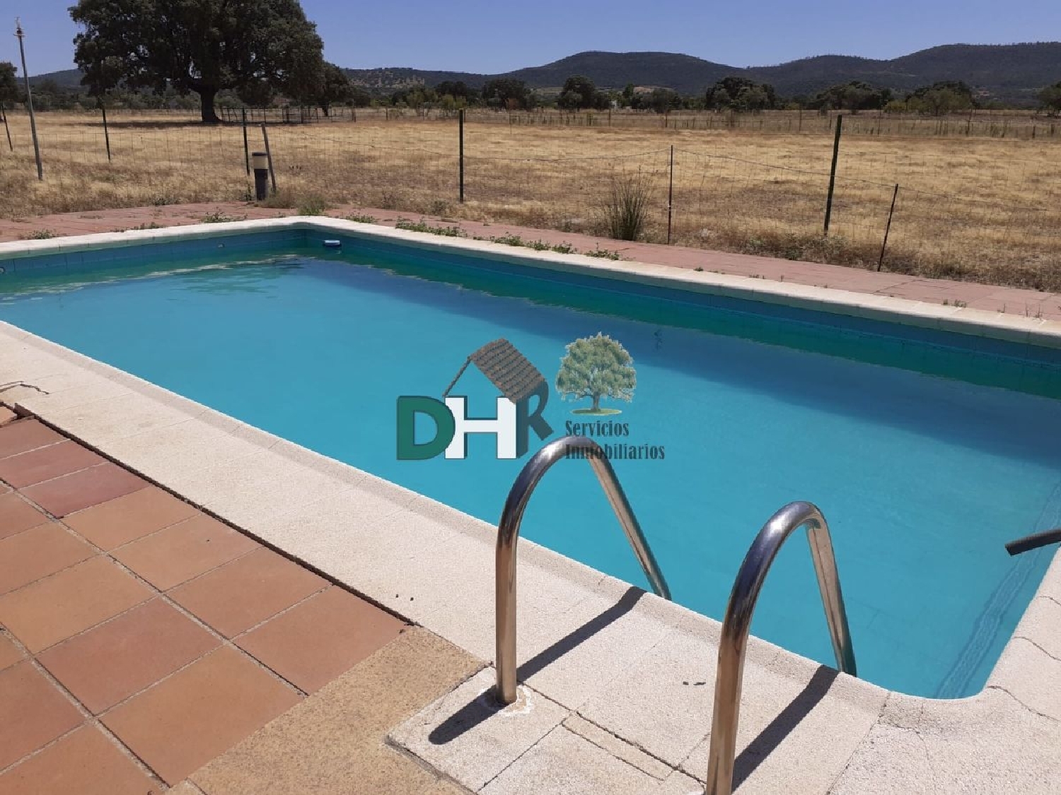 till salu hus Alcuéscar Montánchez 3