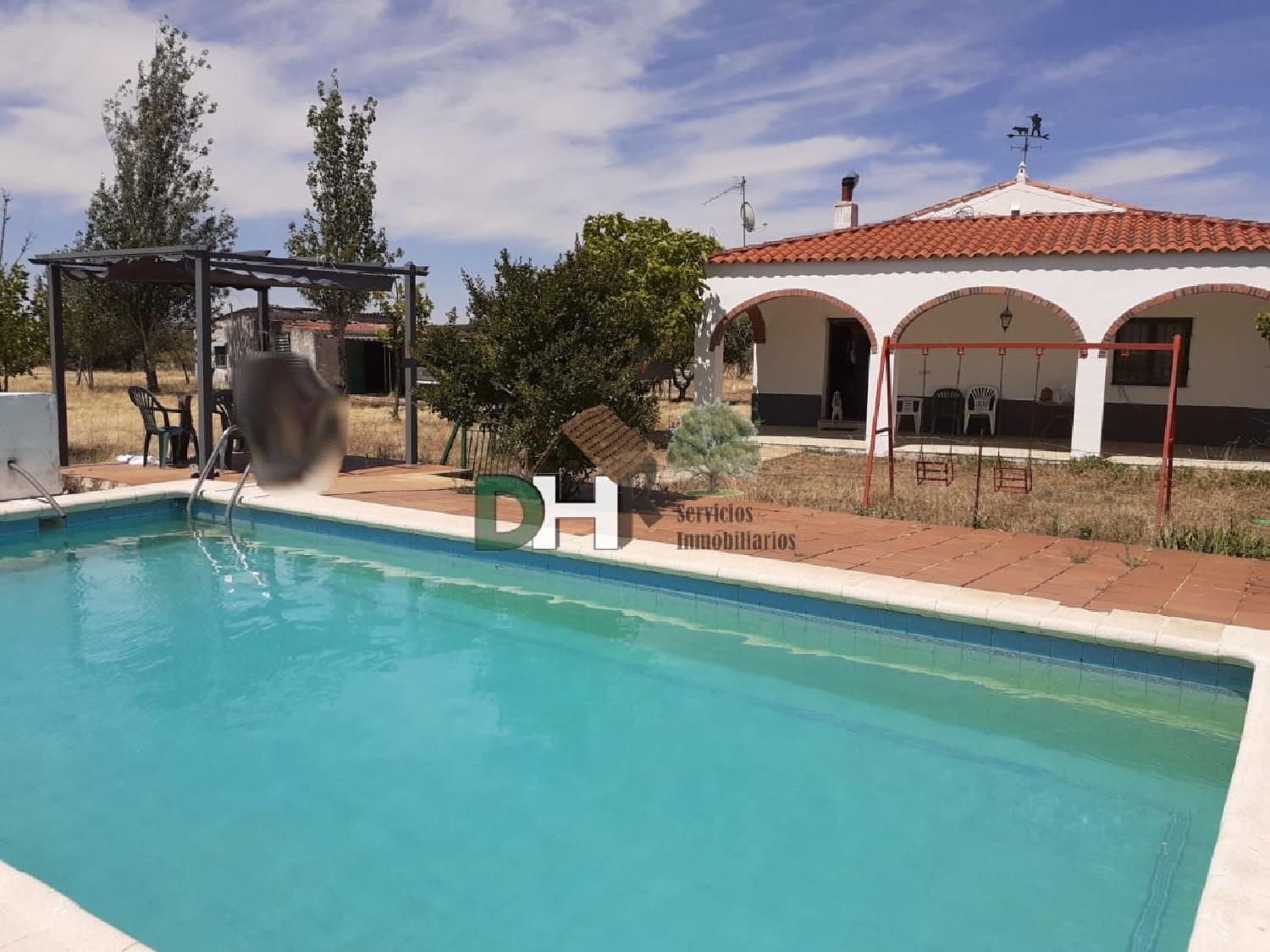 till salu hus Alcuéscar Montánchez 2