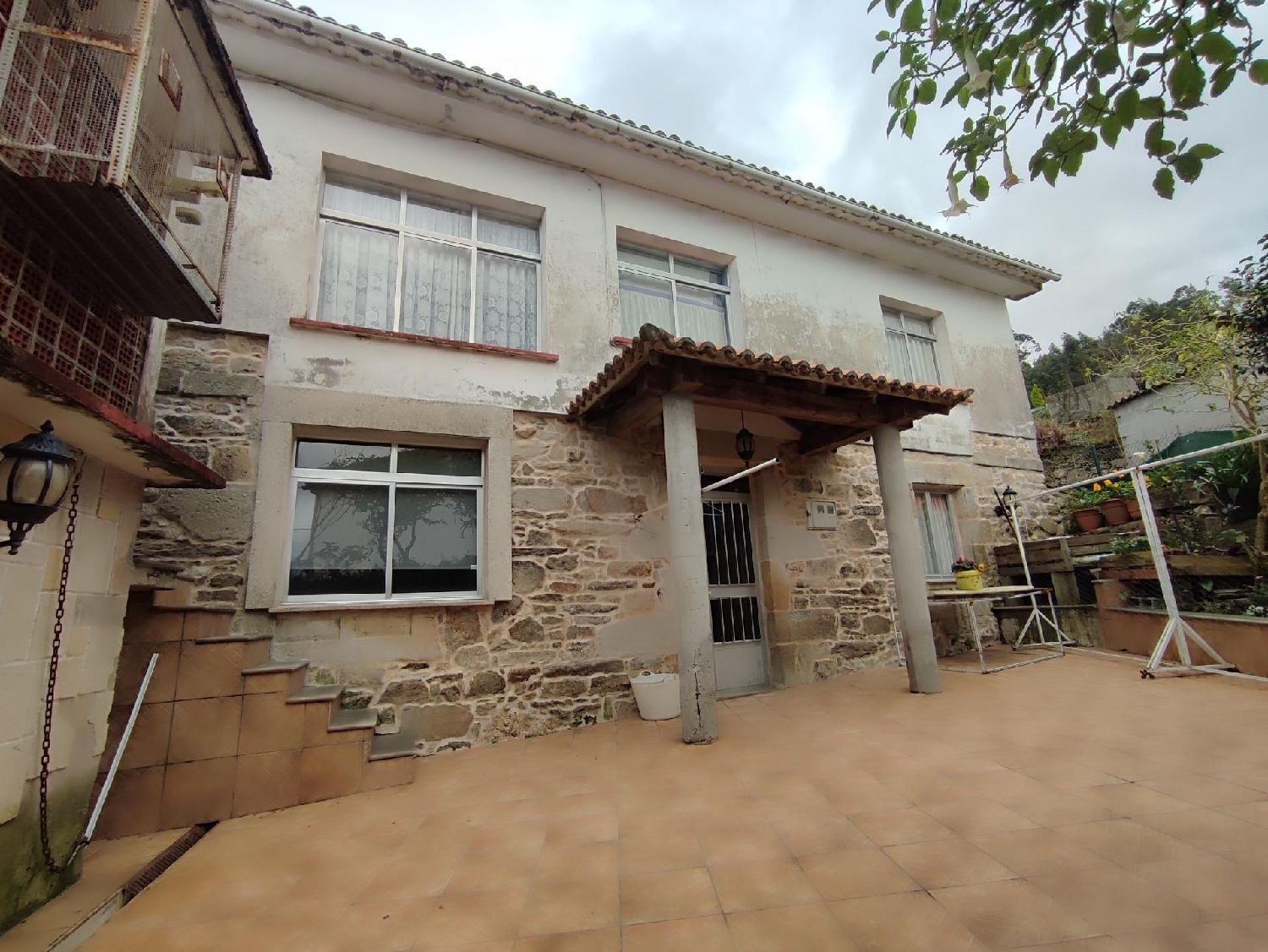 till salu hus Allon Betanzos 2