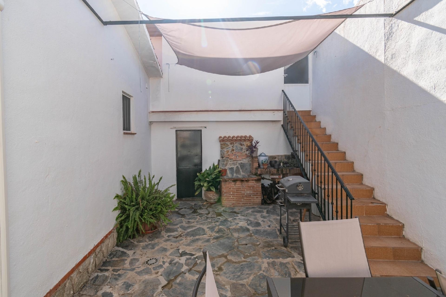  till salu hus Alomartes Loja 8