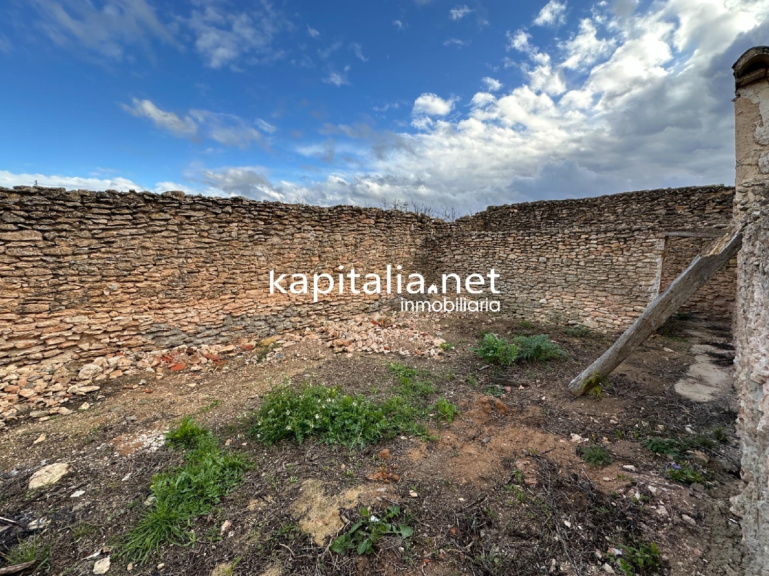  till salu hus Altero De Mompoi Horta Sud 8