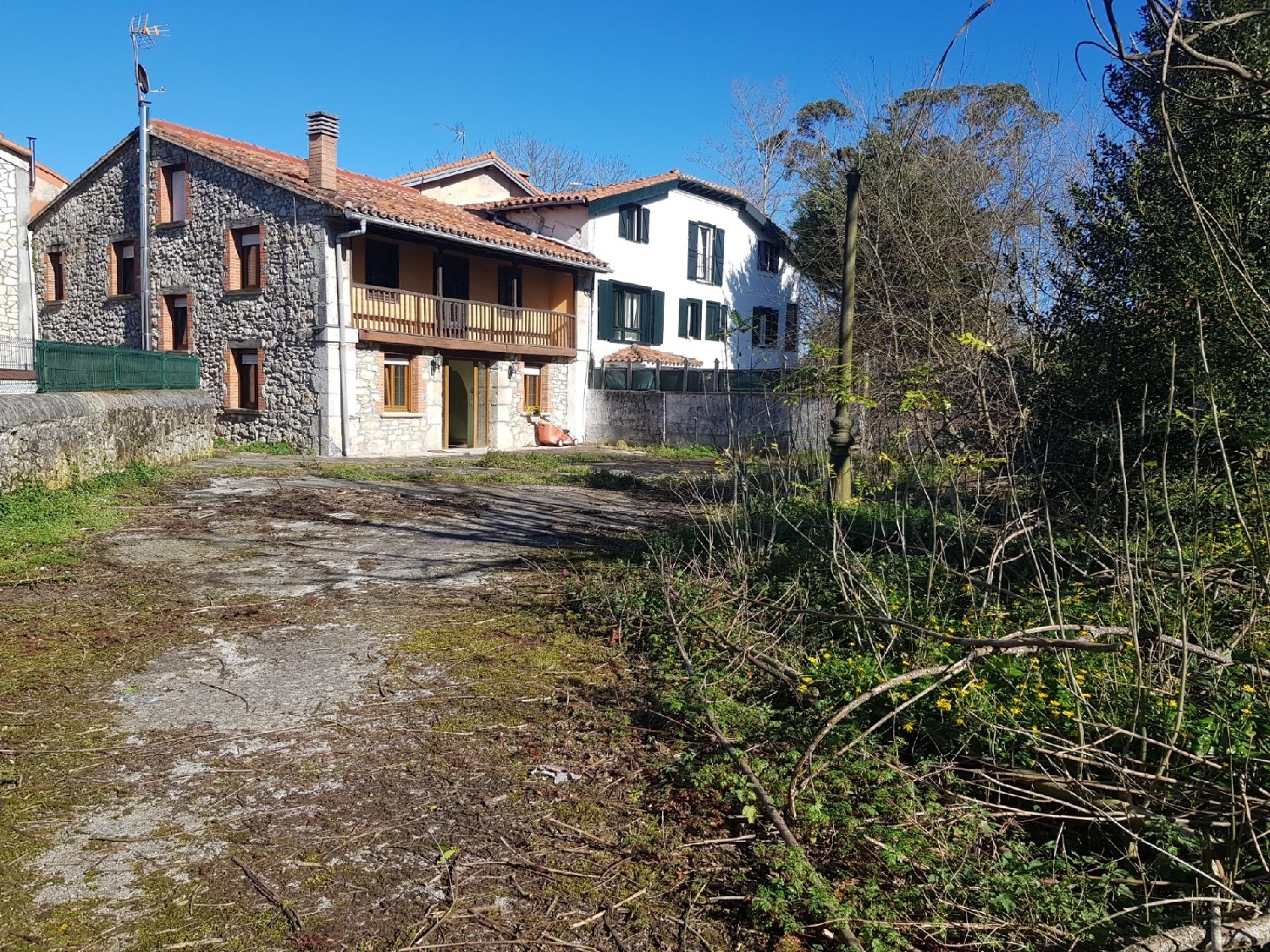 till salu hus Anero Trasmiera 2