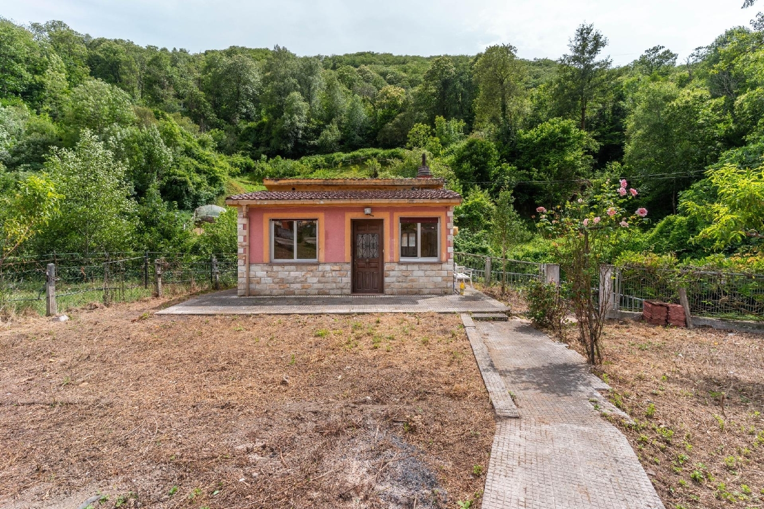 till salu hus Arriondo Caudal 2