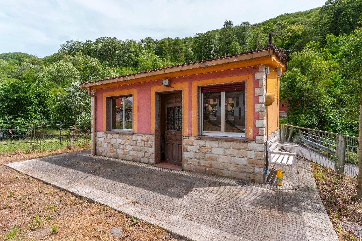  till salu hus Arriondo Caudal 1