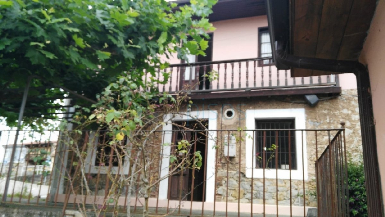 till salu hus Barrio Obrero Besaya 2