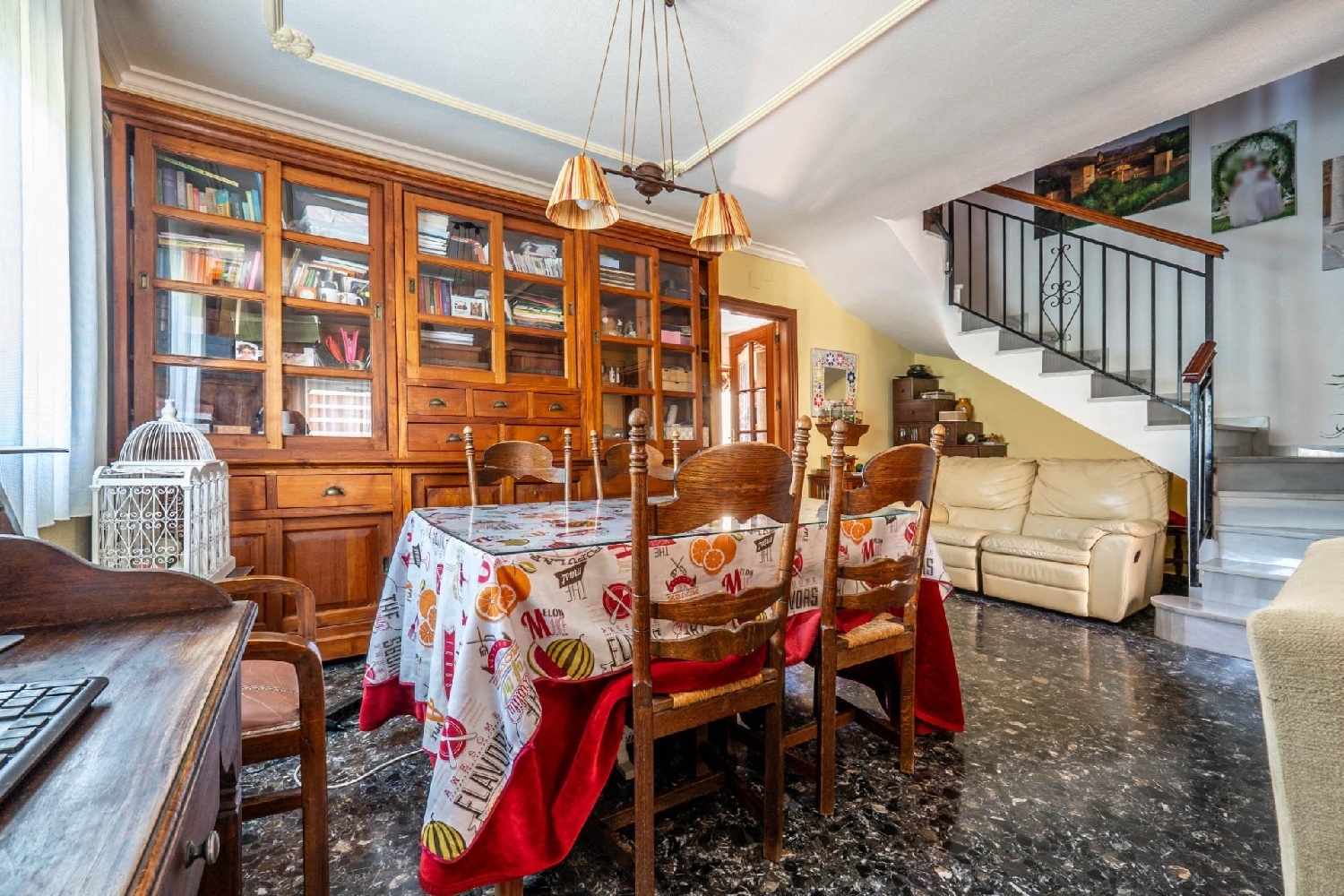 till salu hus Belicena Vega De Granada 2
