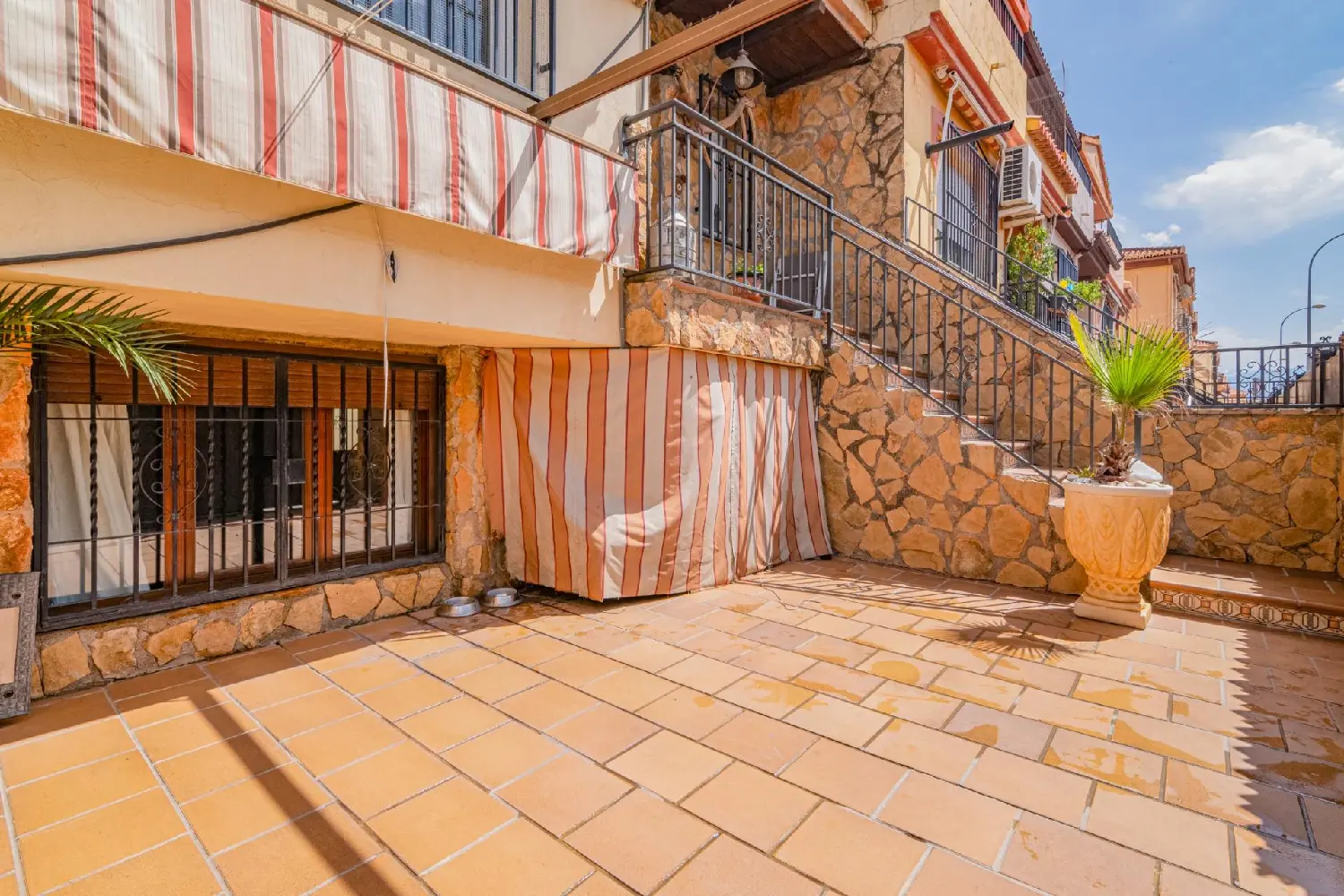 till salu hus Belicena Vega De Granada 2