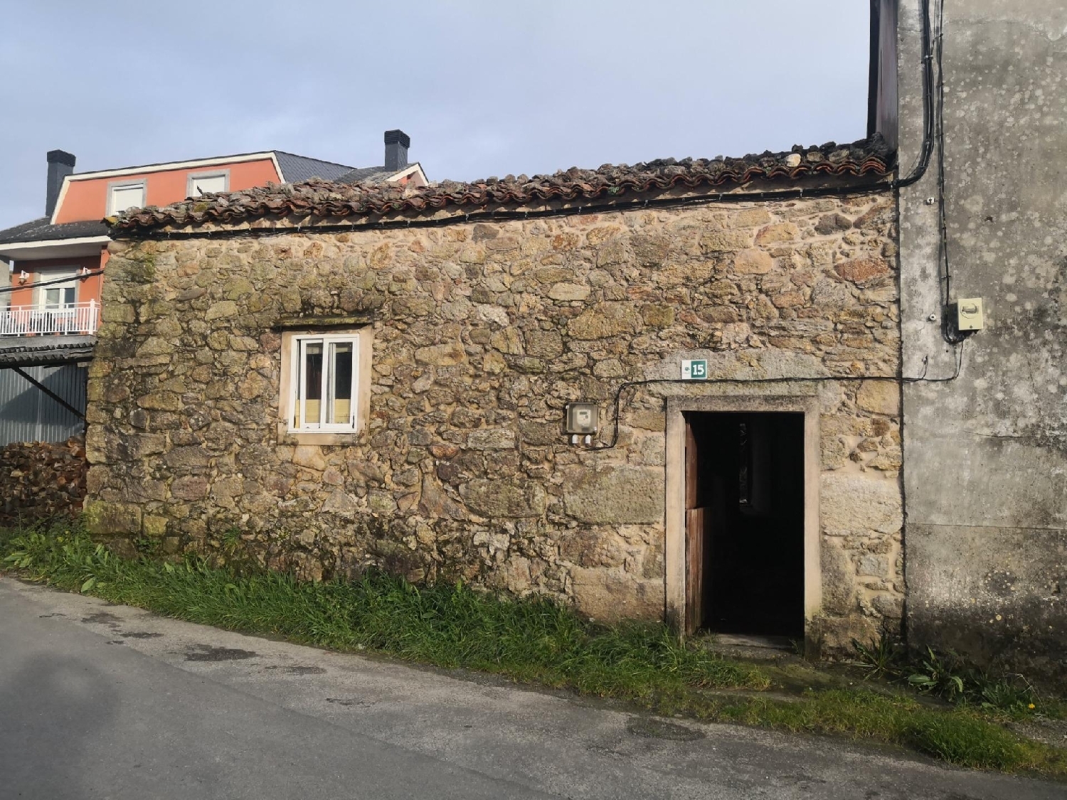  till salu hus Bertoa Bergantiños 1