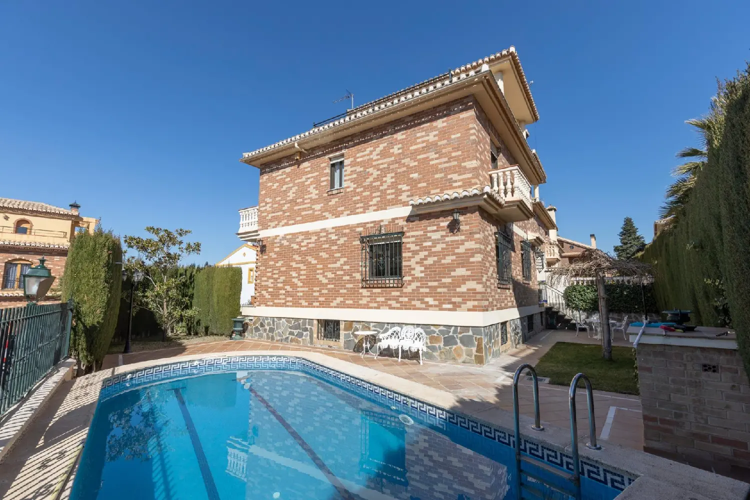 till salu hus Cájar Vega De Granada 2
