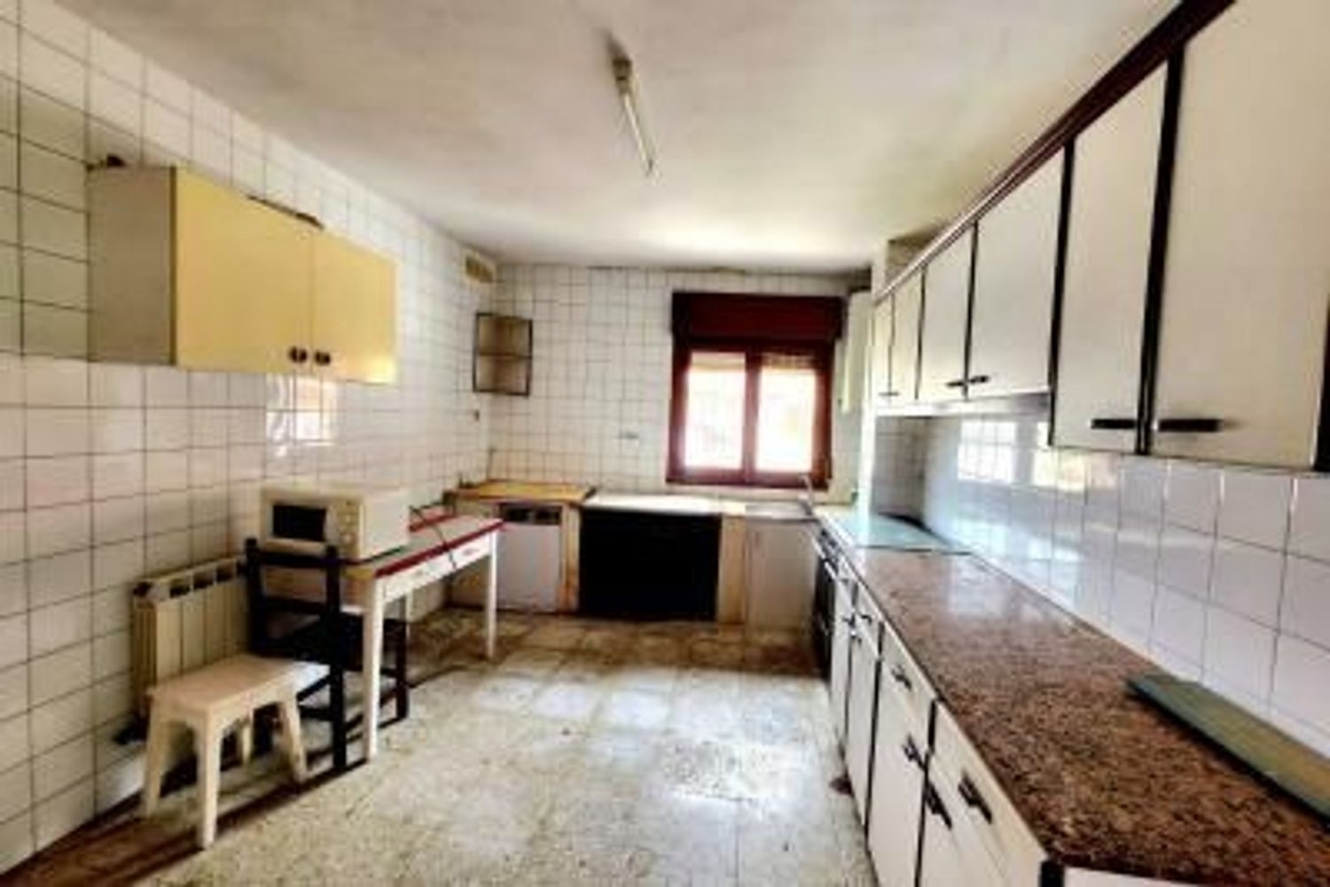  till salu hus Carballo Narcea 4