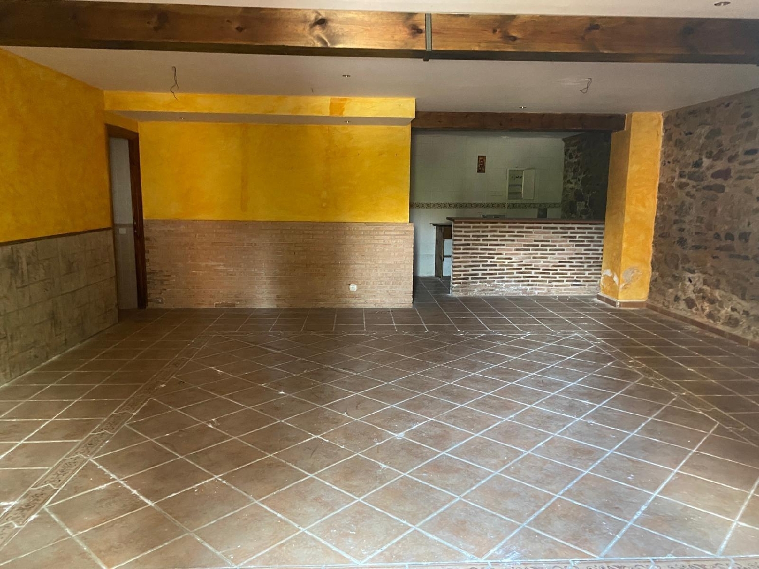  till salu hus Castellote Molina De Aragón 6