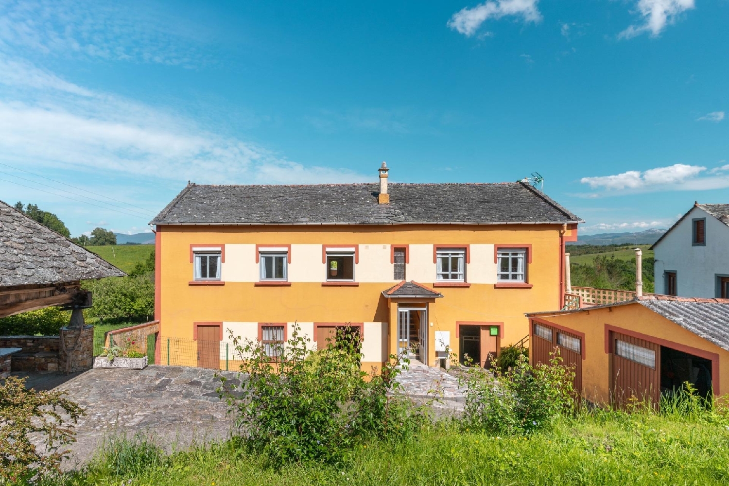 till salu hus Cereijeira Eo-Navia 2