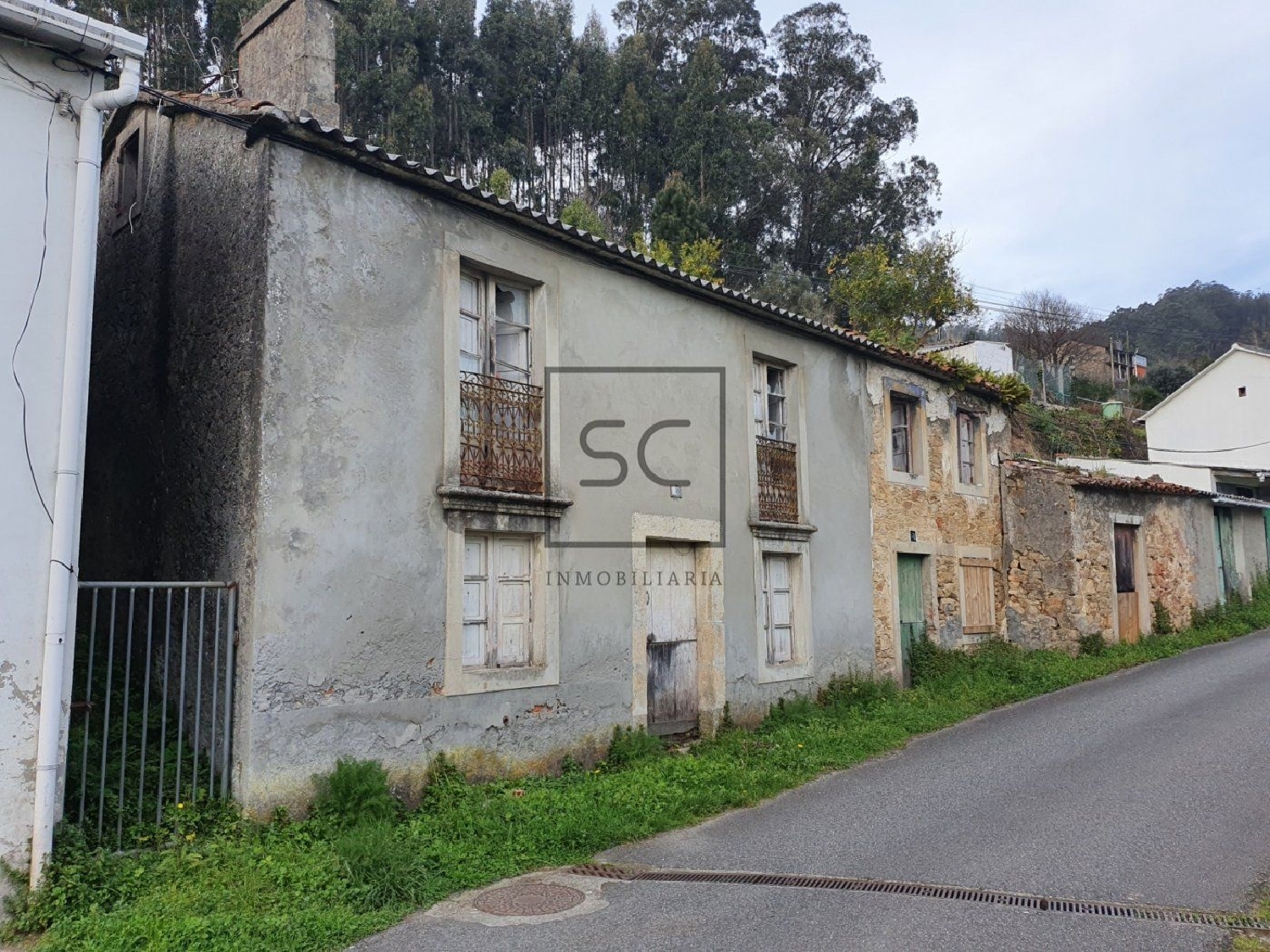 till salu hus Cheda Ferrol 3
