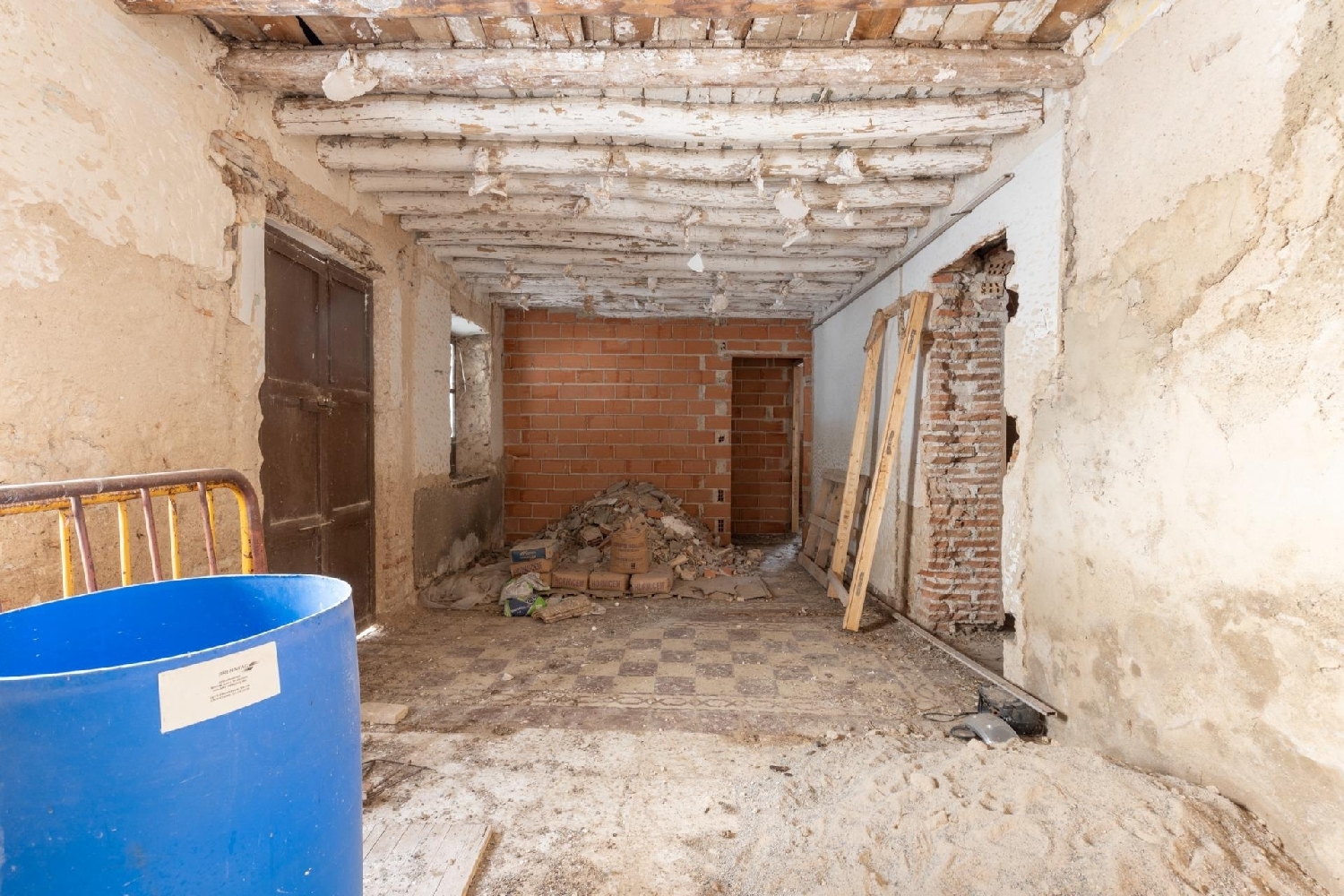  till salu hus Romilla Vega De Granada 6