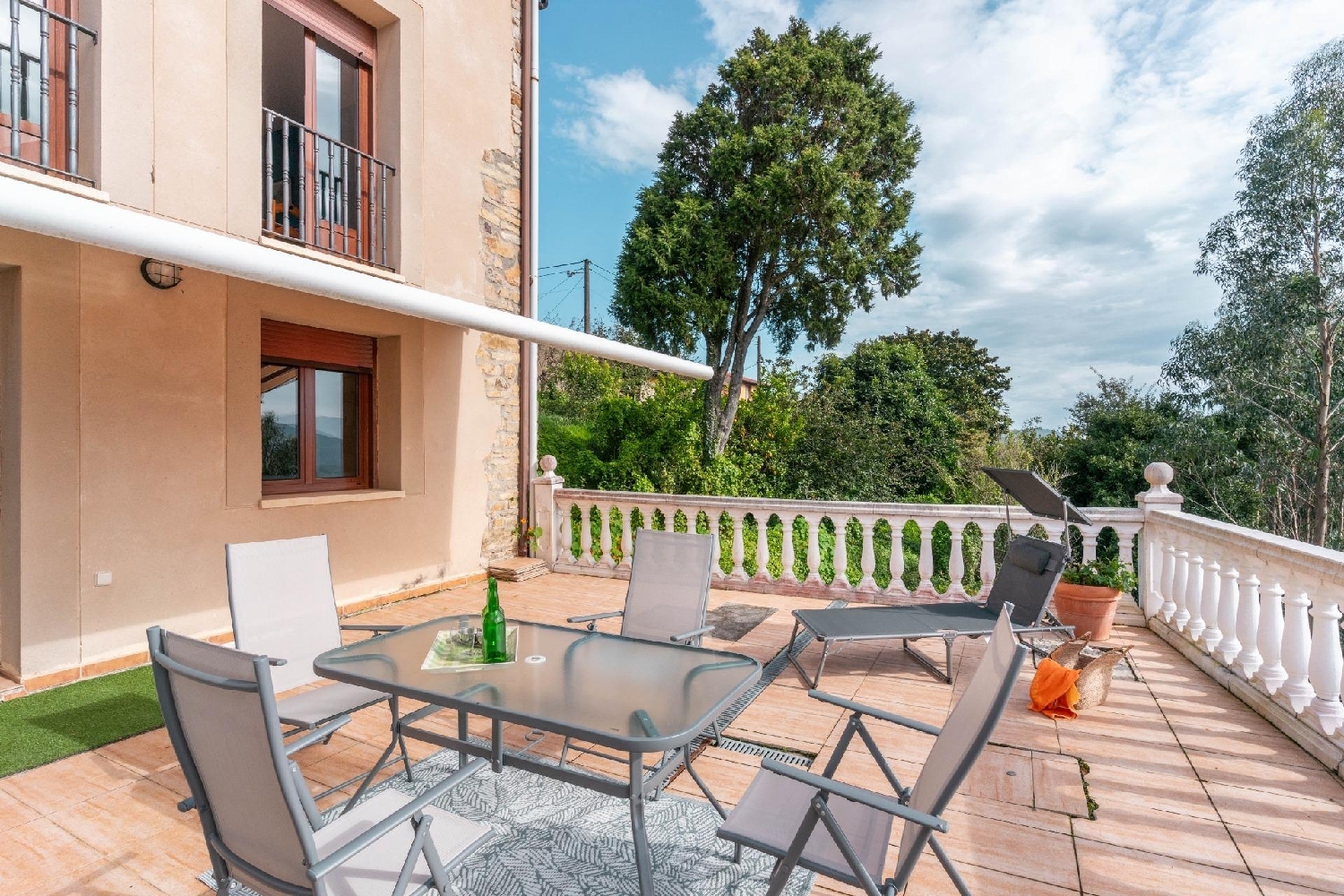  till salu hus Colombres Oriente 1