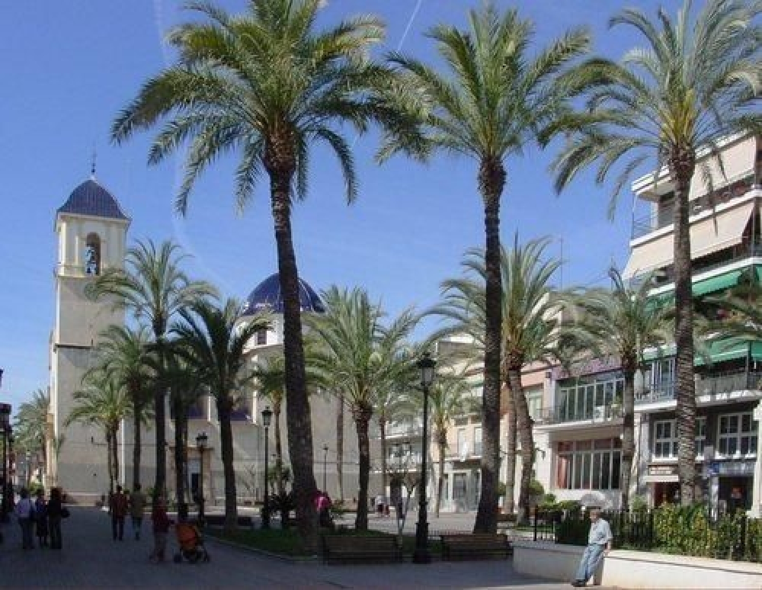  till salu hus Dolores Baix Segura 12