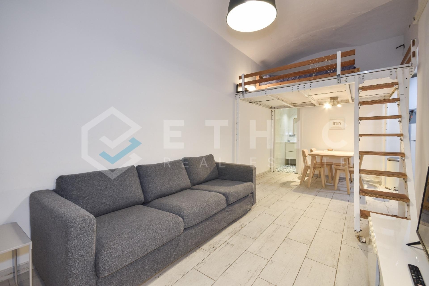 till salu hus Eixample-Sant Antoni Barcelonès 2