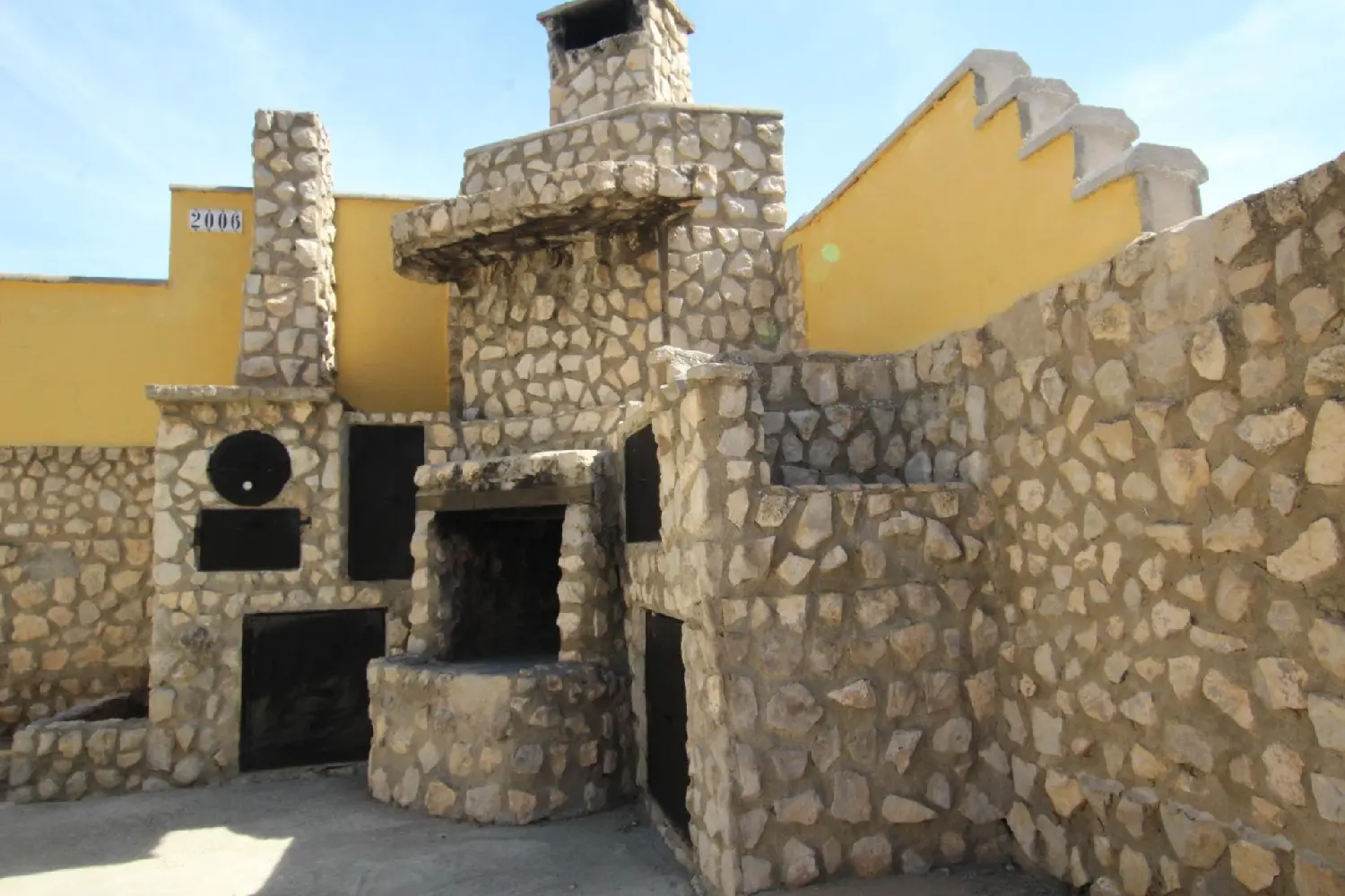  till salu hus Pinsoro Cinco Villas 1