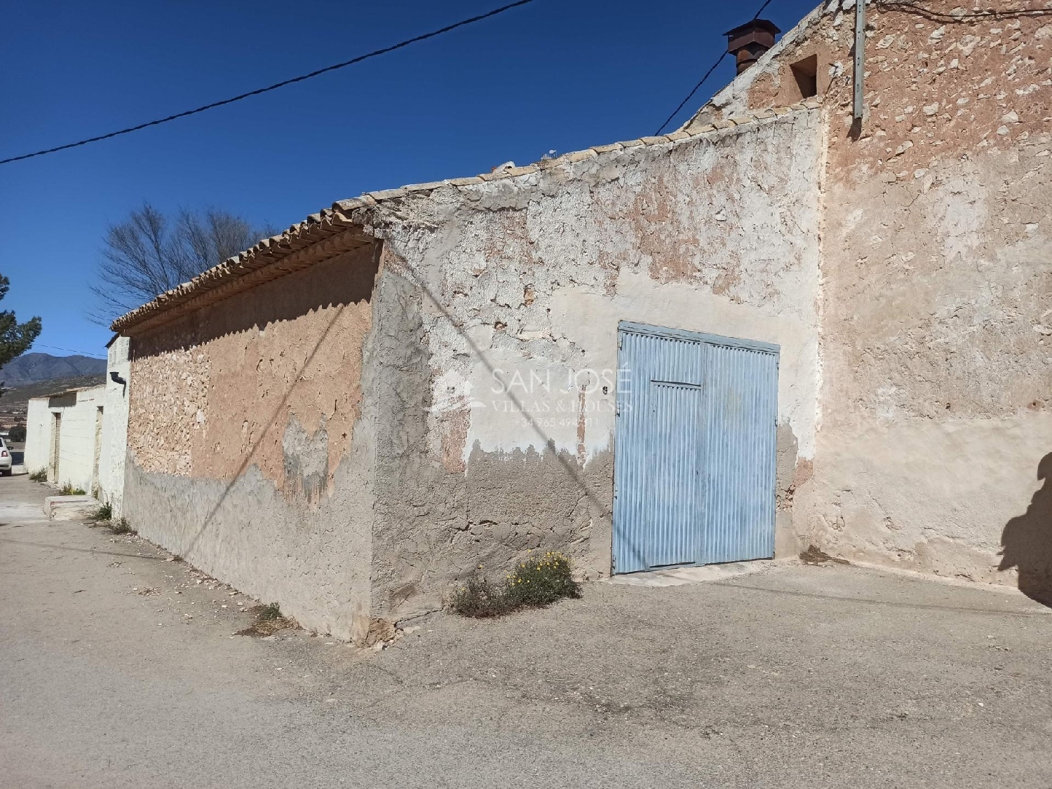 till salu hus El Cantón Oriental 3