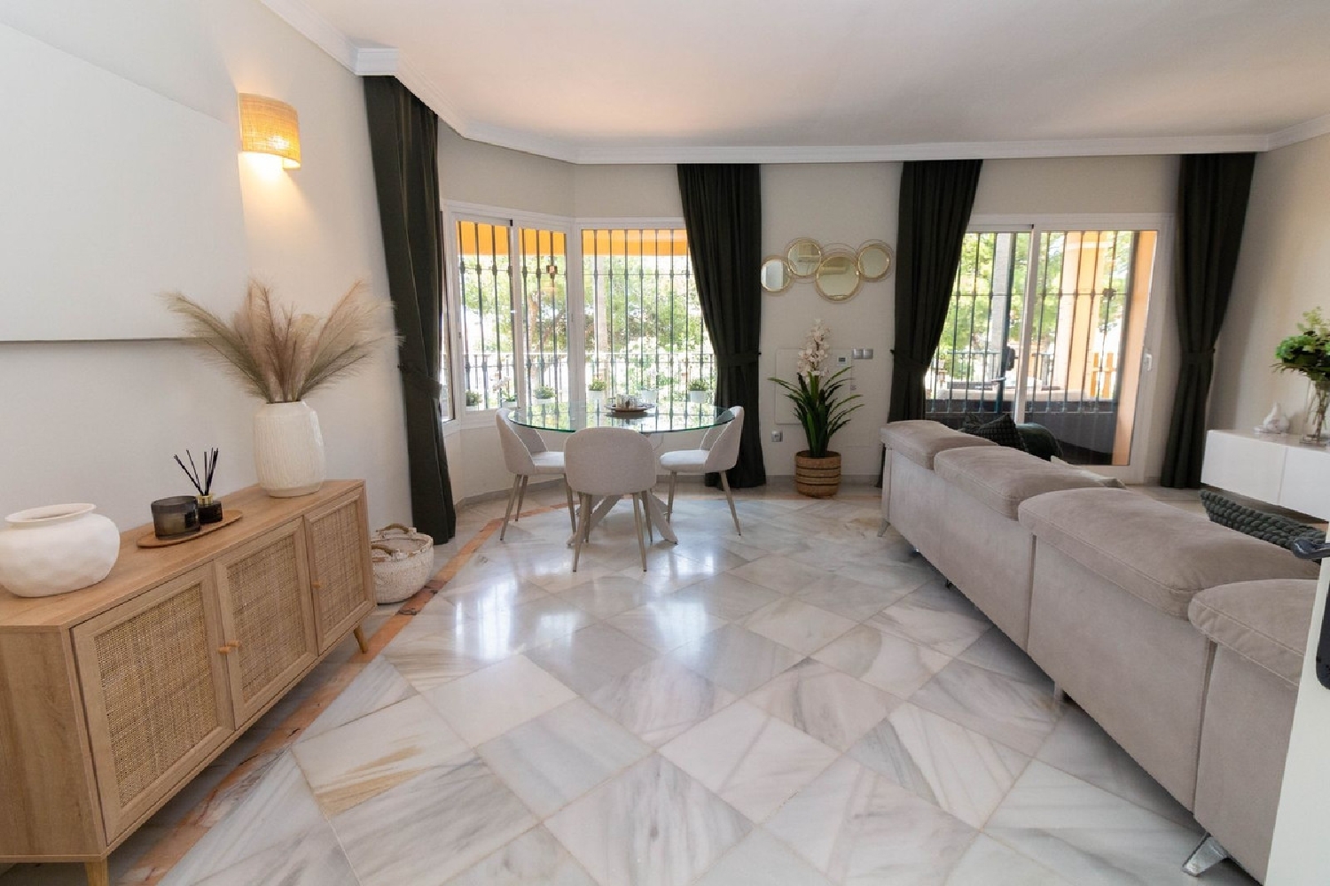  till salu hus El Chaparral Costa Del Sol Occidental 7