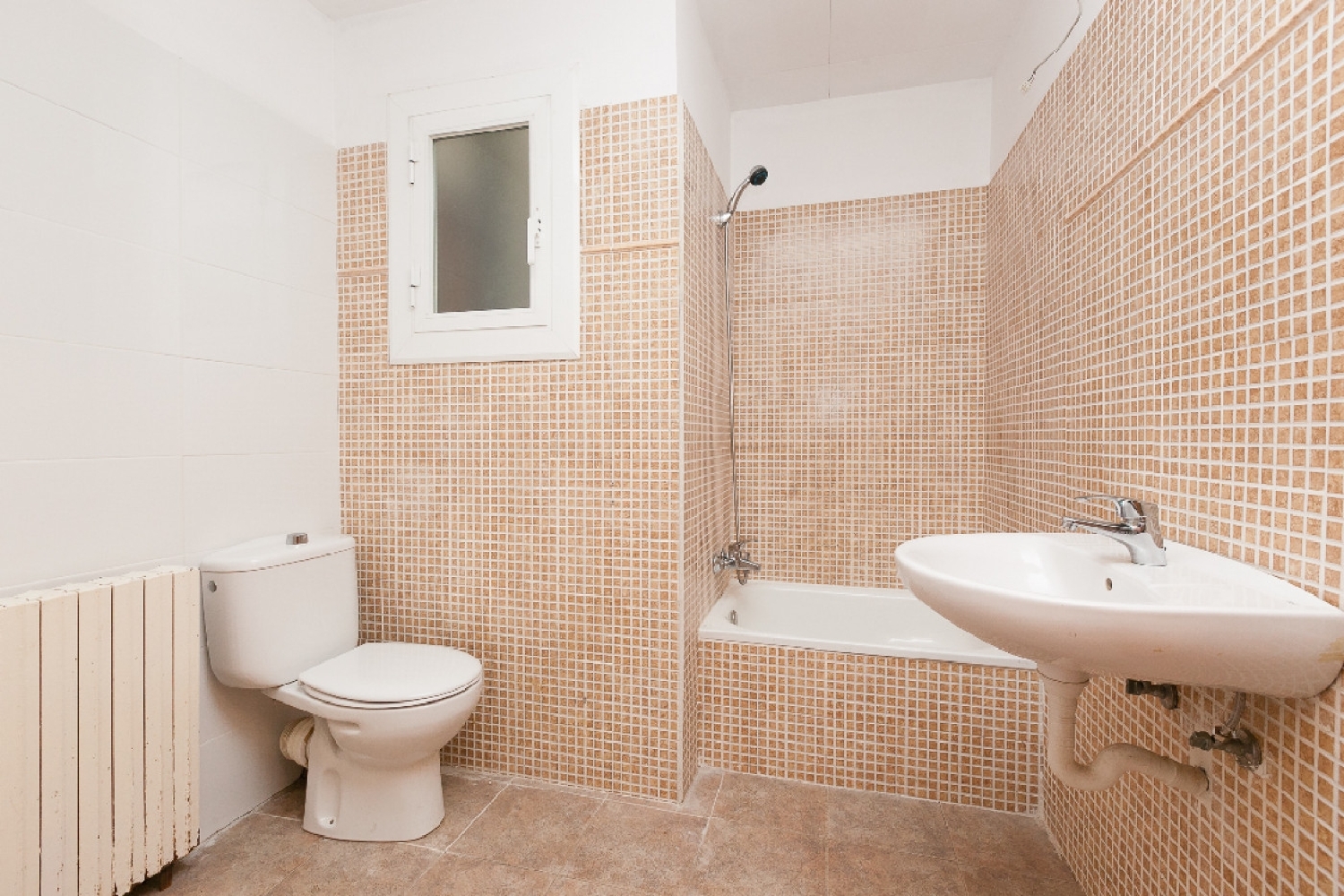 till salu hus El Fusteret Bages 3