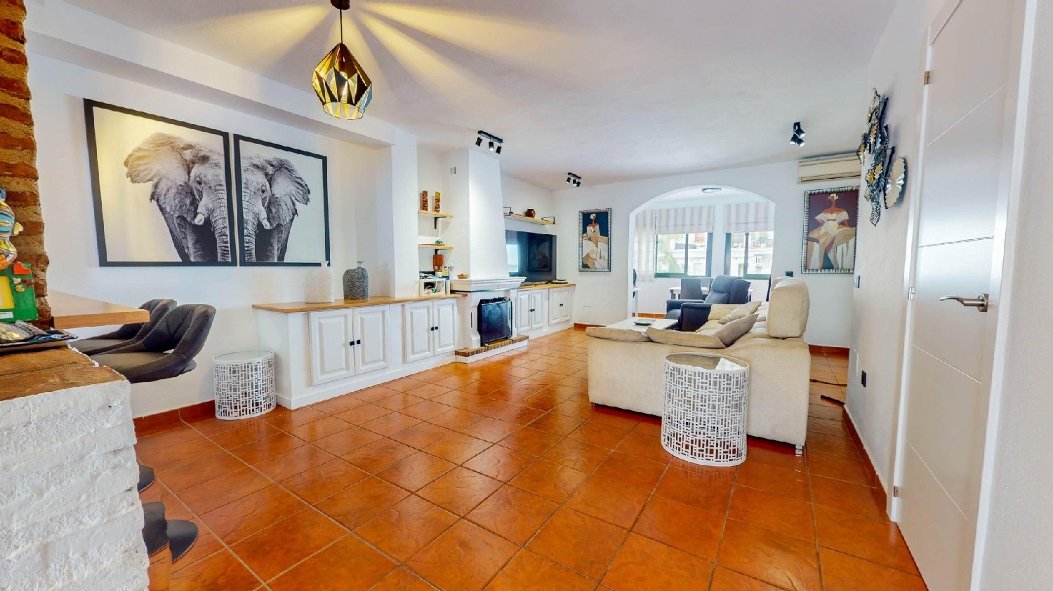 till salu hus El Madroñal Costa Del Sol Occidental 3