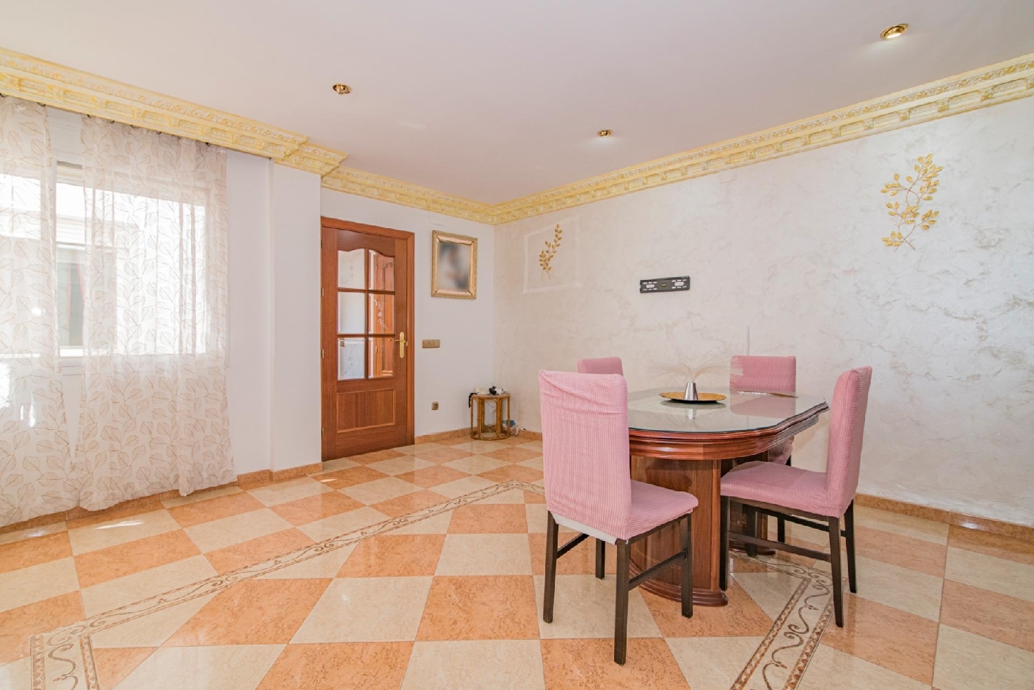  till salu hus El Salar Loja 8