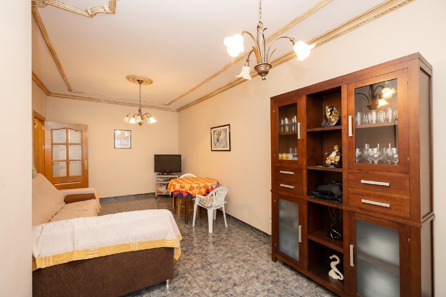  till salu hus El Salar Loja 8
