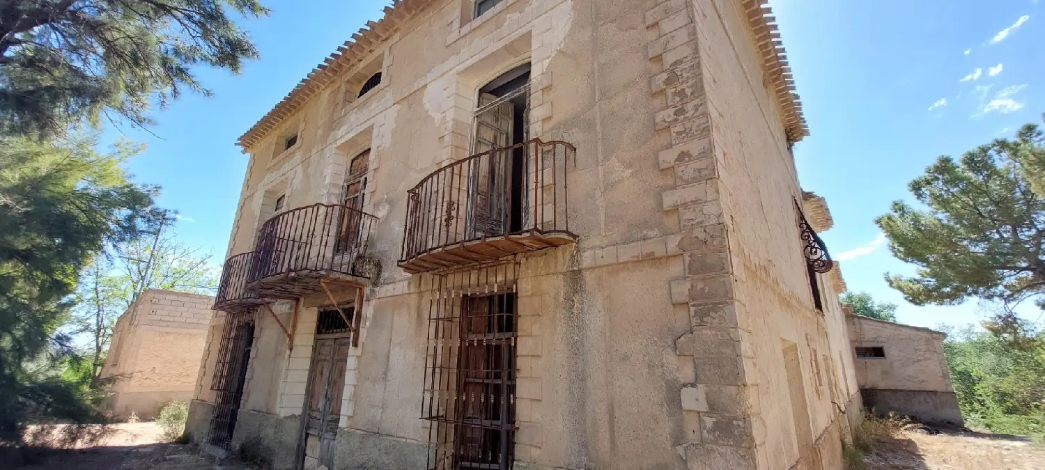 till salu hus Triana Noroeste 3