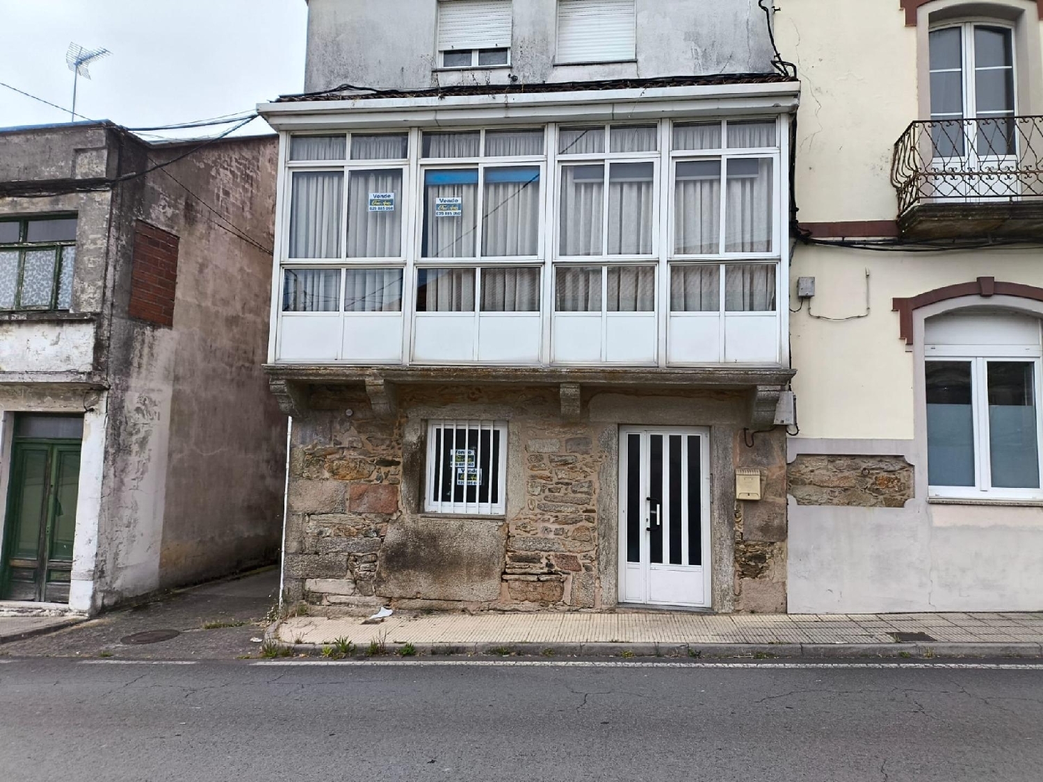  till salu hus Feira Nova Bergantiños 1