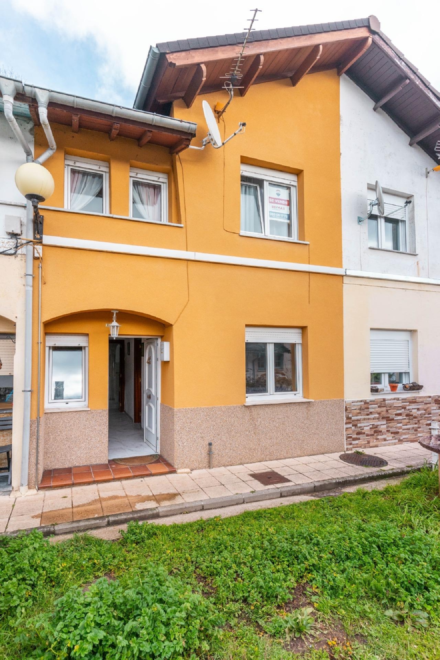  till salu hus Ese De San Vicente Narcea 1